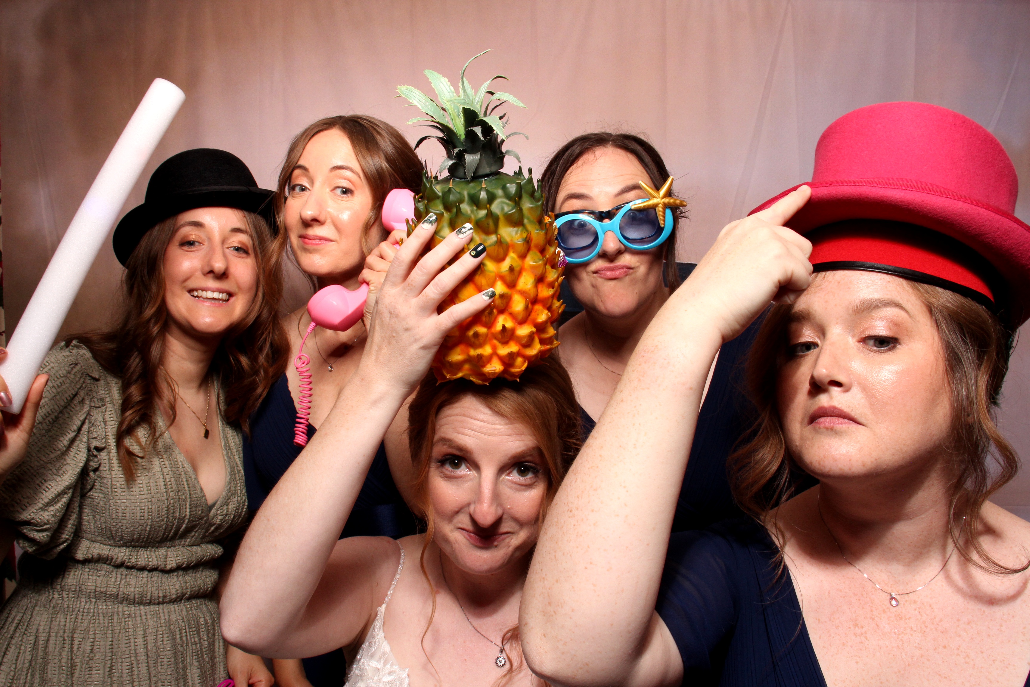 Laura & Ben's Wedding | View more photos from the event at gallery.picturematic.co/u/Picturematic/Laura-Bens-Wedding