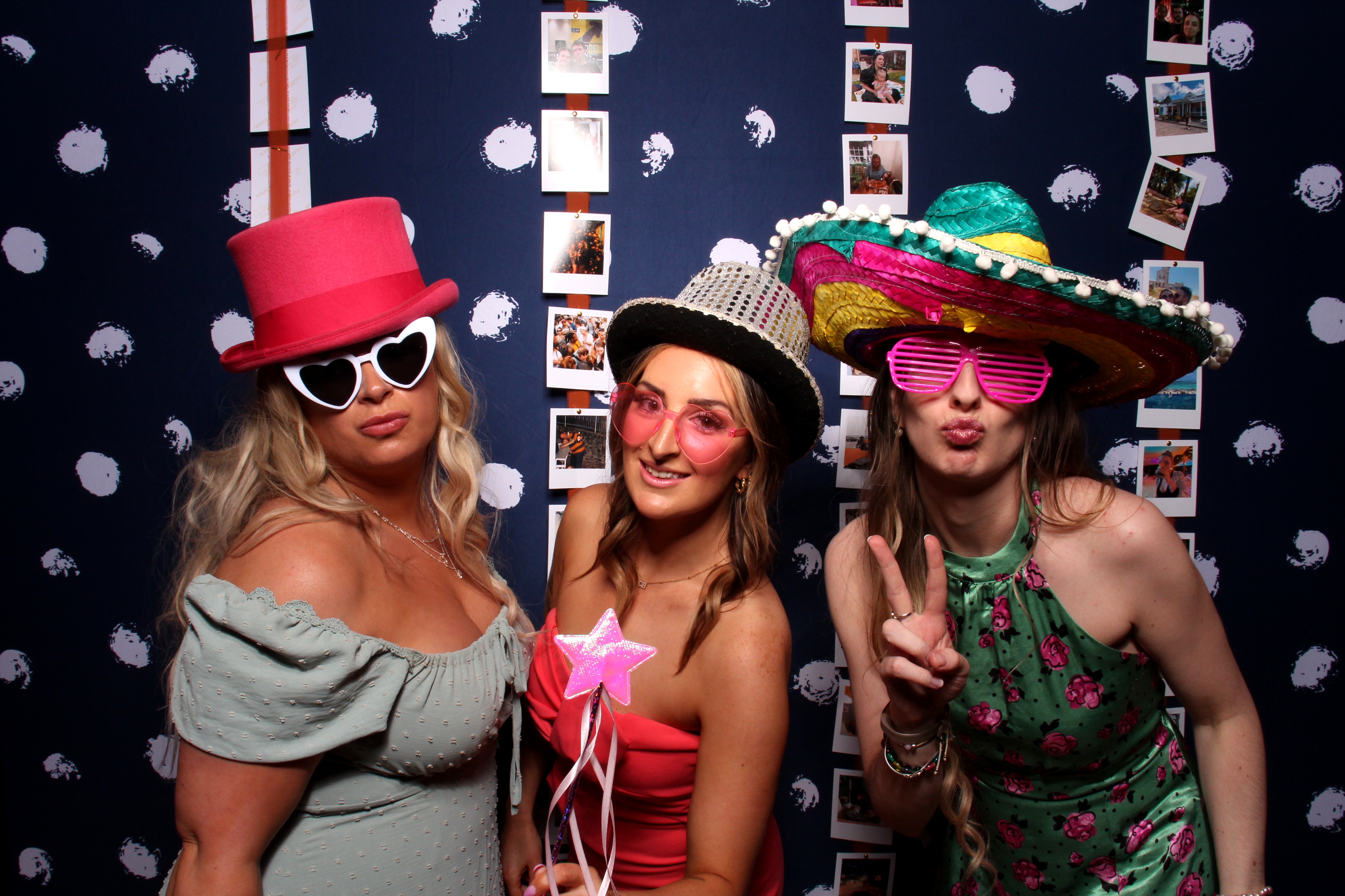 Nicola & Sam's Wedding | View more photos from the event at gallery.picturematic.co/u/Picturematic/Nicola-Sams-Wedding