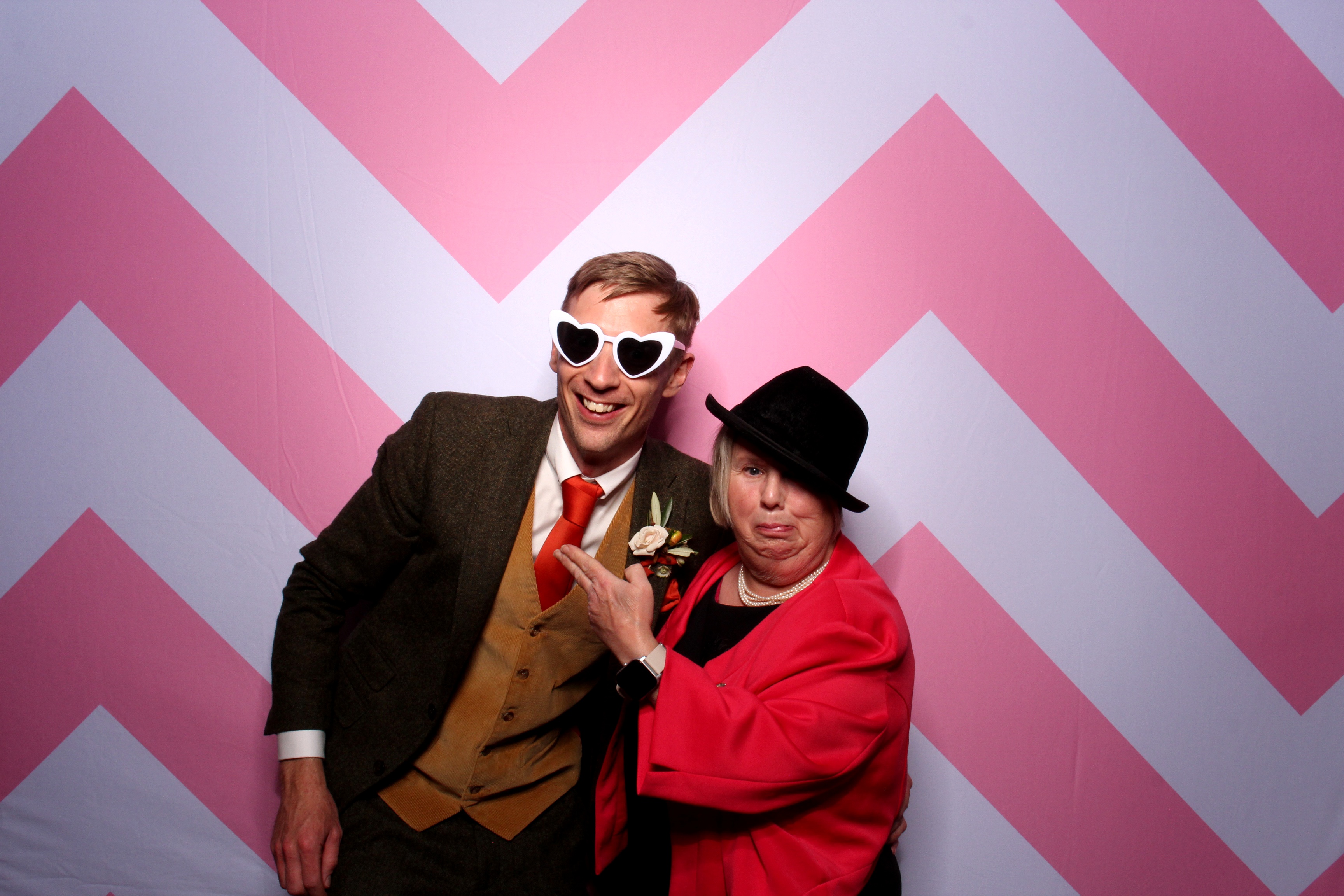 Rachel & Chris' Wedding | View more photos from the event at gallery.picturematic.co/u/Picturematic/Rachel-Chris-Wedding