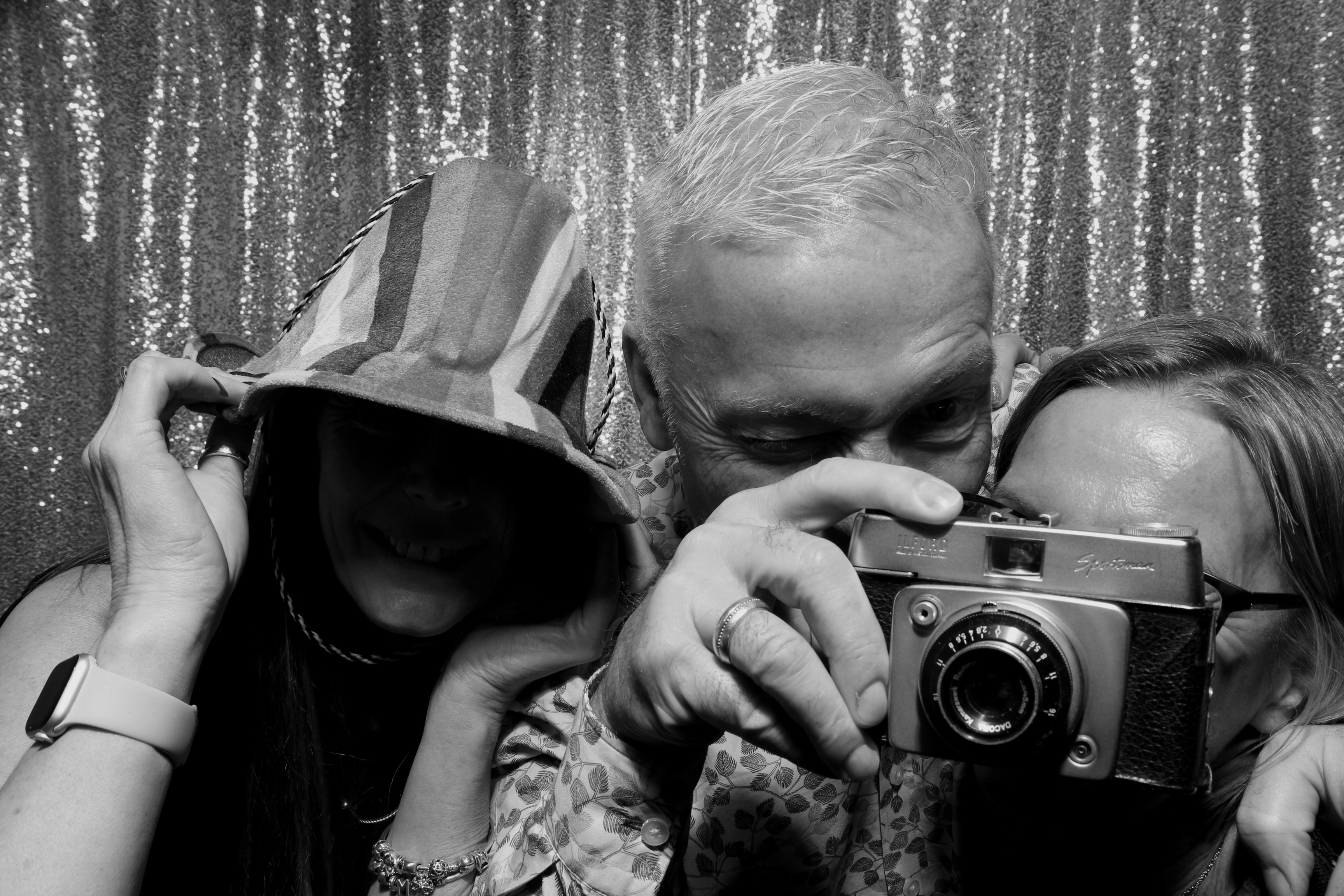 SAH Christmas Party 2025 | View more photos from the event at gallery.picturematic.co/u/Picturematic/SAH-Christmas-Party-2025