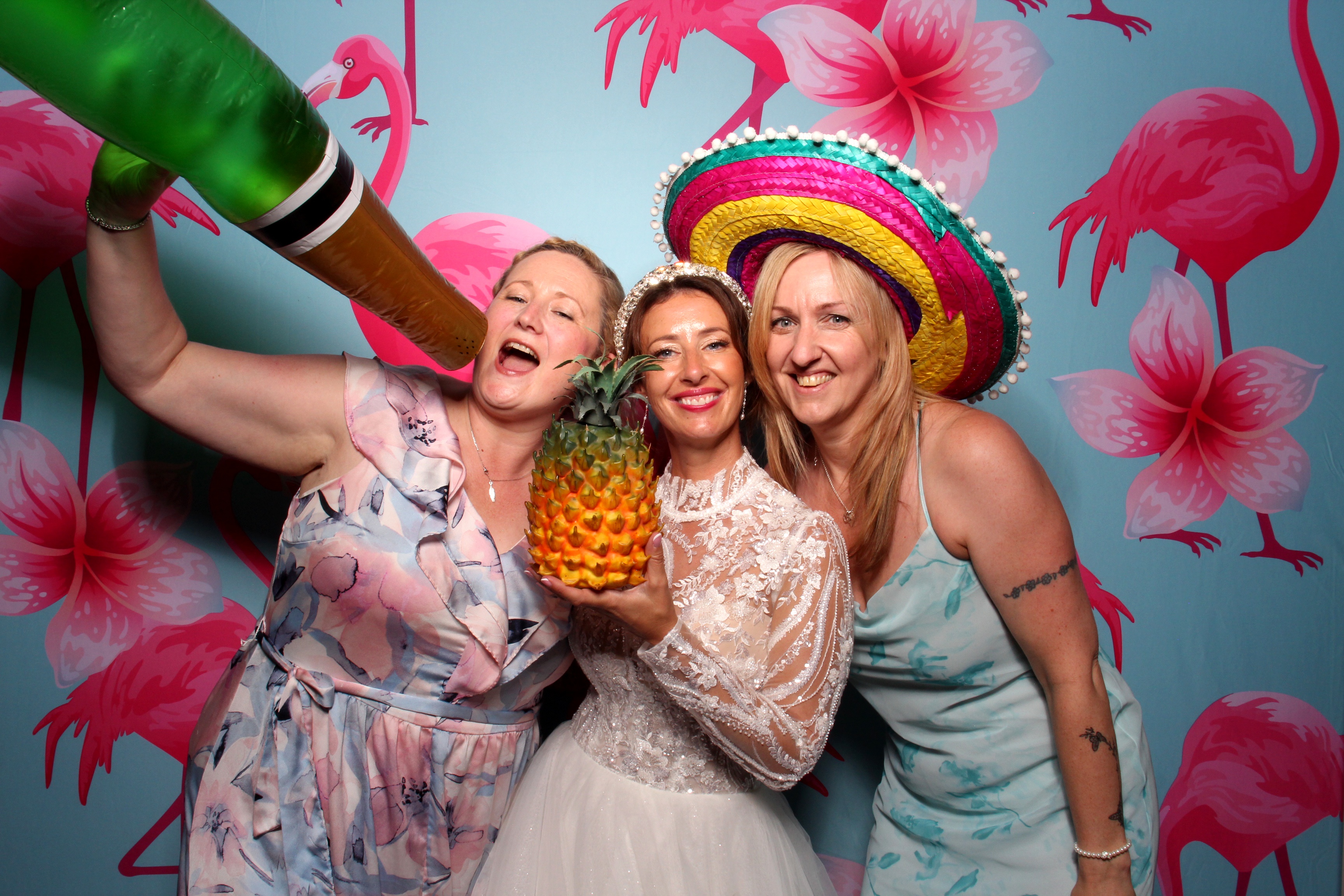 Simone & Mark's Wedding | View more photos from the event at gallery.picturematic.co/u/Picturematic/Simone-Marks-Wedding