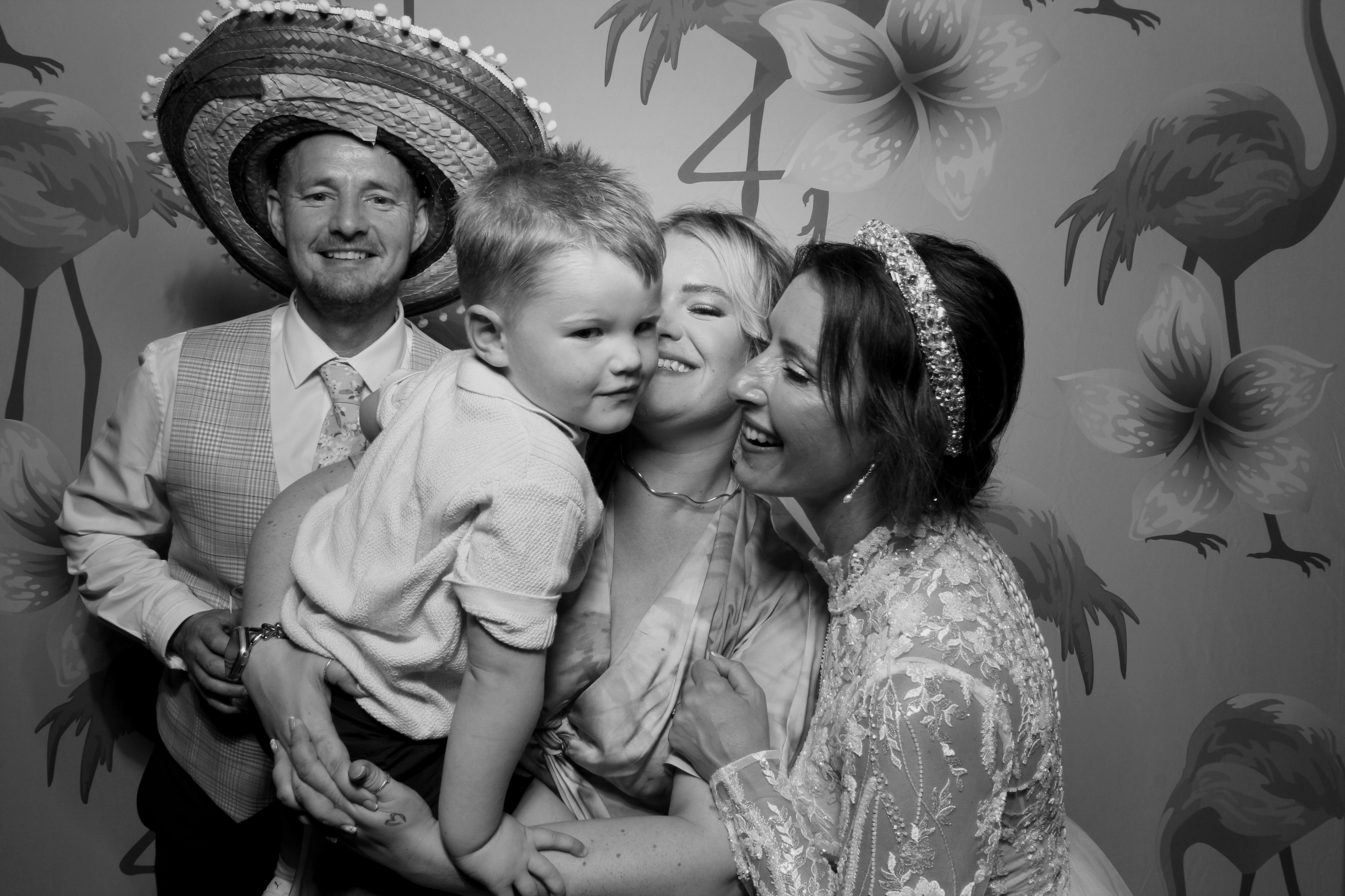 Simone & Mark's Wedding | View more photos from the event at gallery.picturematic.co/u/Picturematic/Simone-Marks-Wedding