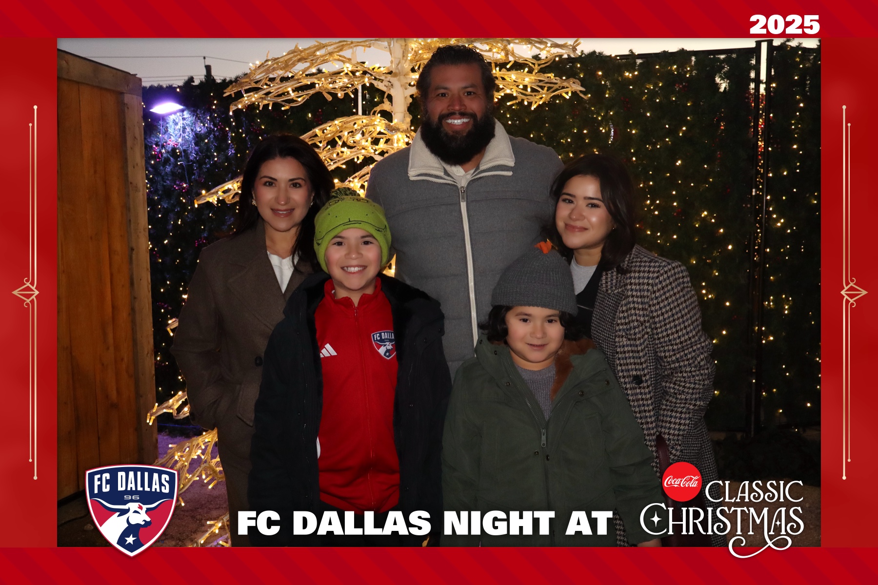 FC DALLAS NIGHT AT CLASSIC CHRISTMAS | View more photos from the event at gallery.rckapturedmemories.com/u/RCKapturedMemories/FC-DALLAS-NIGHT-AT-CLASSIC-CHRISTMAS