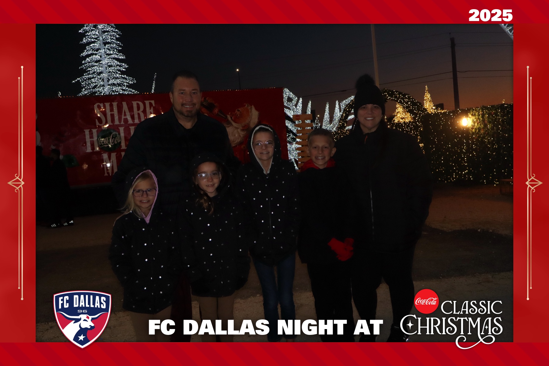 FC DALLAS NIGHT AT CLASSIC CHRISTMAS | View more photos from the event at gallery.rckapturedmemories.com/u/RCKapturedMemories/FC-DALLAS-NIGHT-AT-CLASSIC-CHRISTMAS
