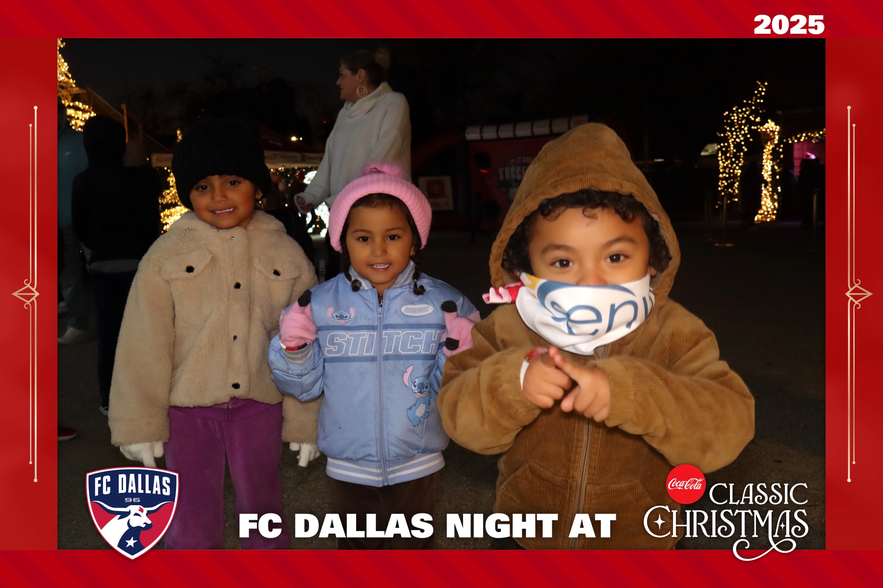 FC DALLAS NIGHT AT CLASSIC CHRISTMAS | View more photos from the event at gallery.rckapturedmemories.com/u/RCKapturedMemories/FC-DALLAS-NIGHT-AT-CLASSIC-CHRISTMAS