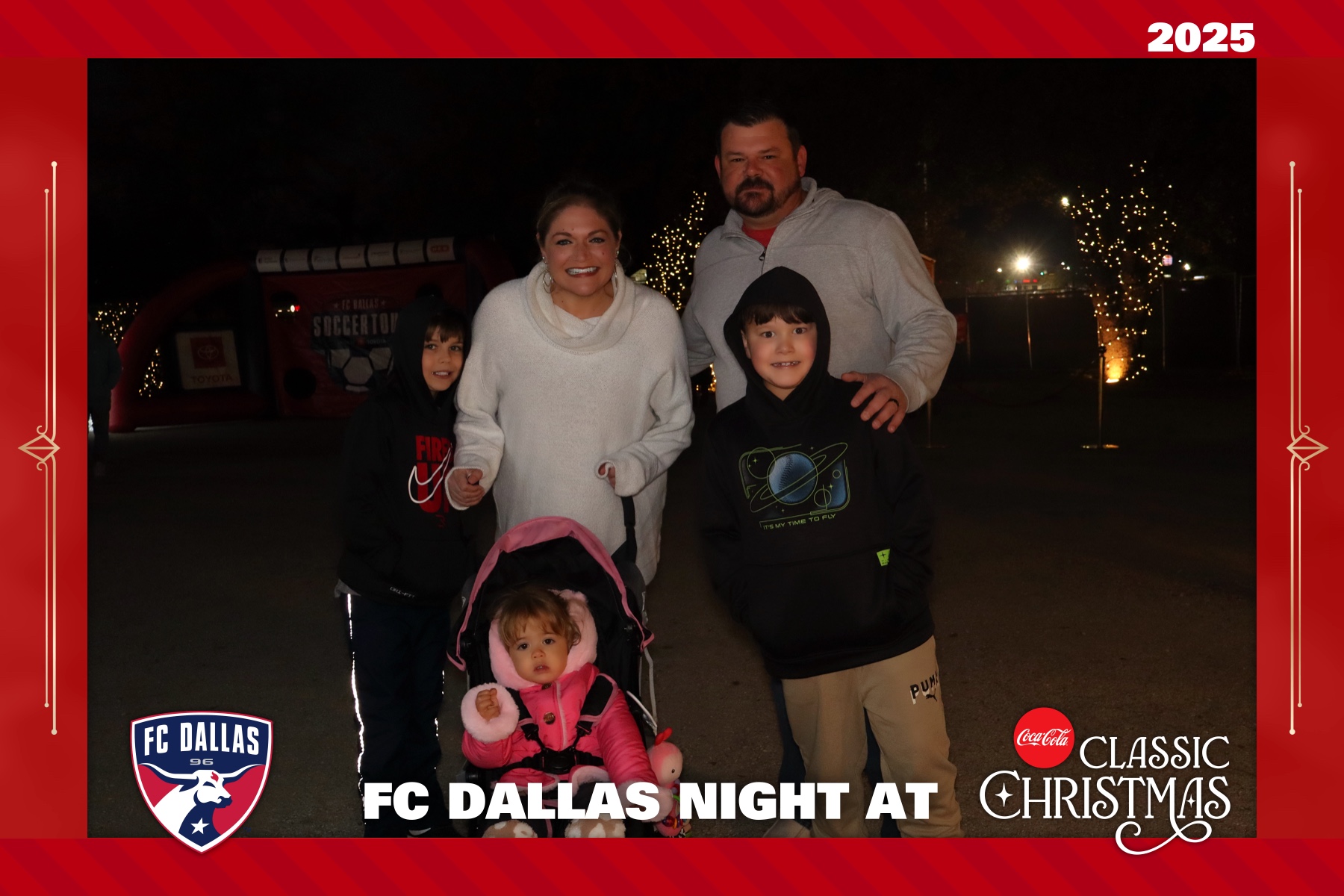 FC DALLAS NIGHT AT CLASSIC CHRISTMAS | View more photos from the event at gallery.rckapturedmemories.com/u/RCKapturedMemories/FC-DALLAS-NIGHT-AT-CLASSIC-CHRISTMAS