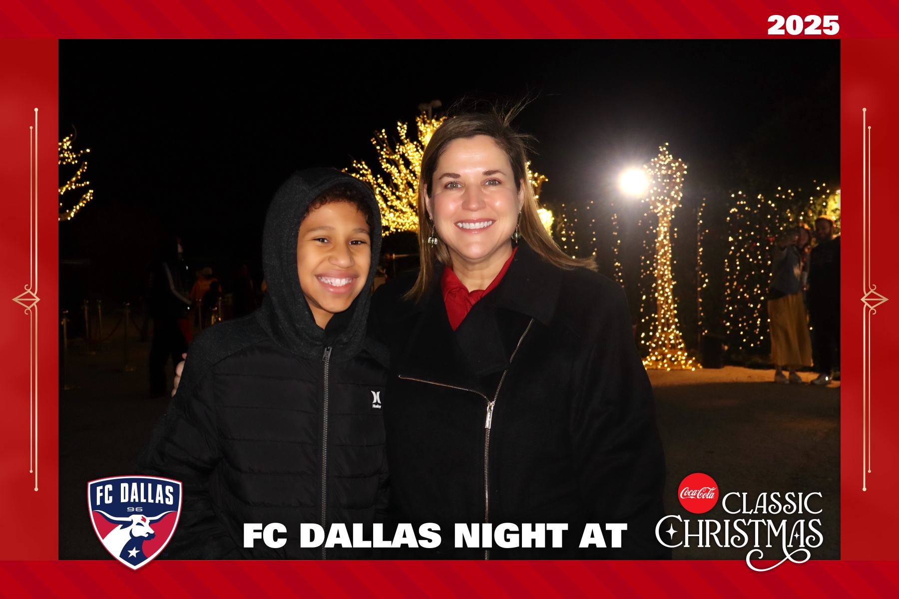 FC DALLAS NIGHT AT CLASSIC CHRISTMAS | View more photos from the event at gallery.rckapturedmemories.com/u/RCKapturedMemories/FC-DALLAS-NIGHT-AT-CLASSIC-CHRISTMAS