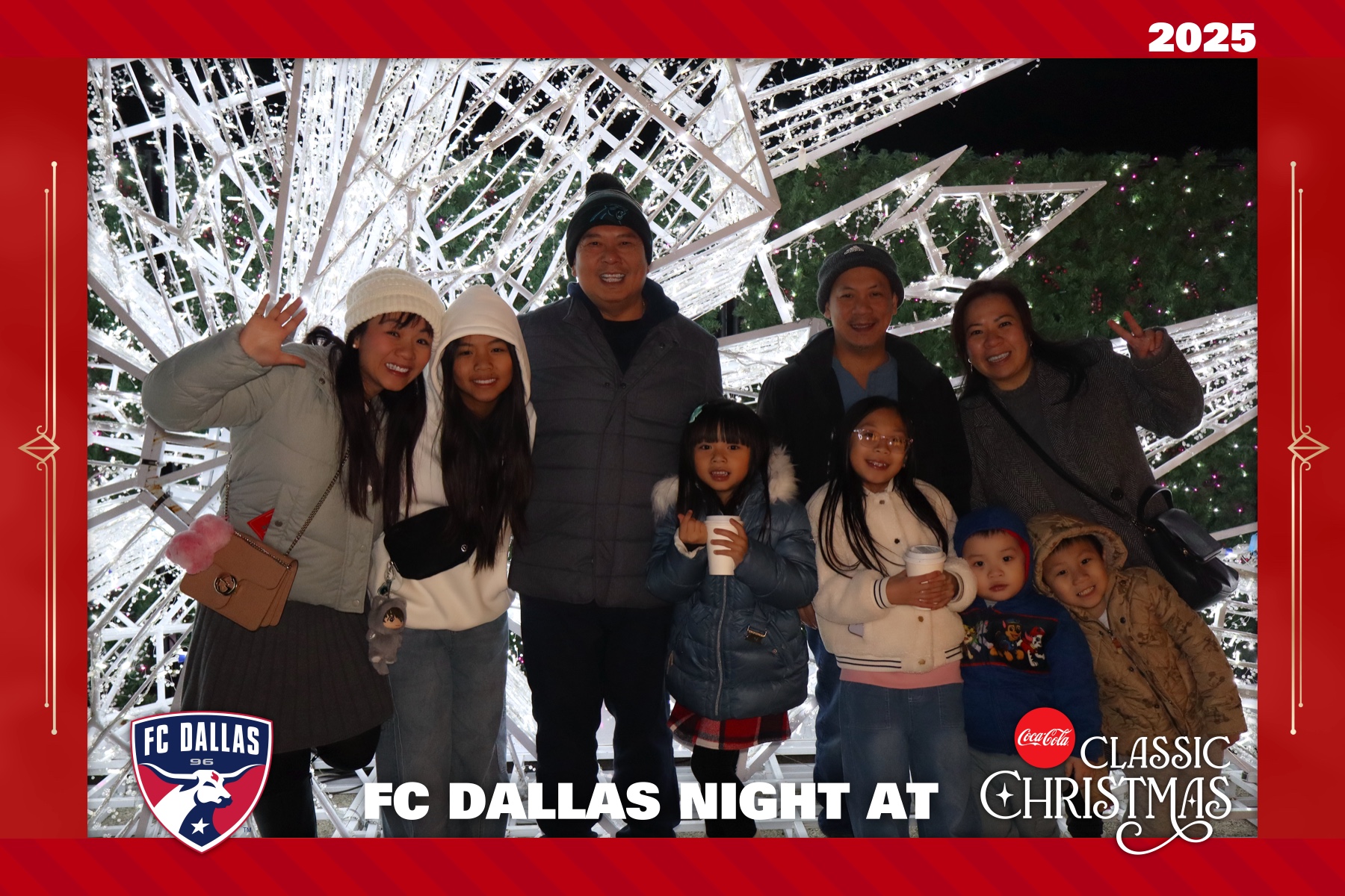 FC DALLAS NIGHT AT CLASSIC CHRISTMAS | View more photos from the event at gallery.rckapturedmemories.com/u/RCKapturedMemories/FC-DALLAS-NIGHT-AT-CLASSIC-CHRISTMAS