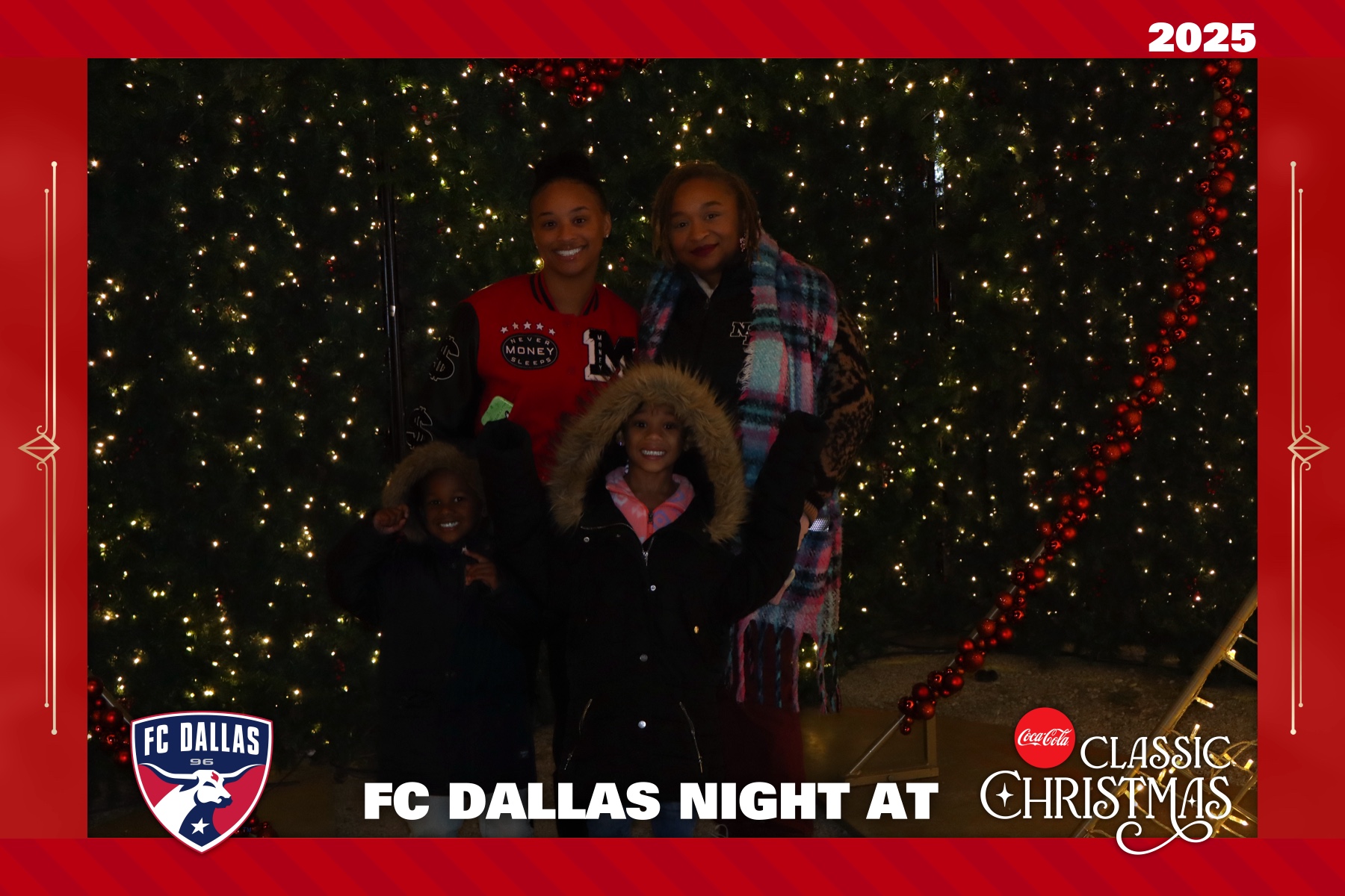 FC DALLAS NIGHT AT CLASSIC CHRISTMAS | View more photos from the event at gallery.rckapturedmemories.com/u/RCKapturedMemories/FC-DALLAS-NIGHT-AT-CLASSIC-CHRISTMAS