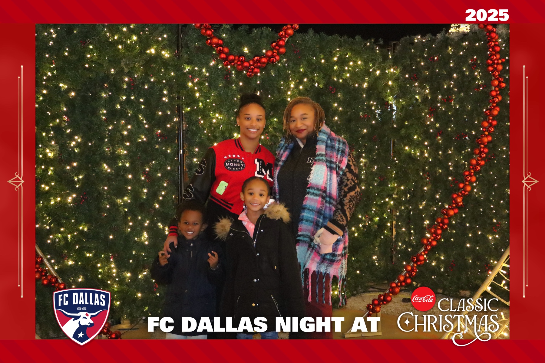 FC DALLAS NIGHT AT CLASSIC CHRISTMAS | View more photos from the event at gallery.rckapturedmemories.com/u/RCKapturedMemories/FC-DALLAS-NIGHT-AT-CLASSIC-CHRISTMAS