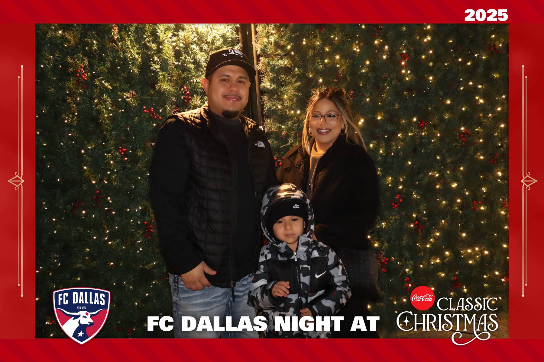 FC DALLAS NIGHT AT CLASSIC CHRISTMAS | View more photos from the event at gallery.rckapturedmemories.com/u/RCKapturedMemories/FC-DALLAS-NIGHT-AT-CLASSIC-CHRISTMAS
