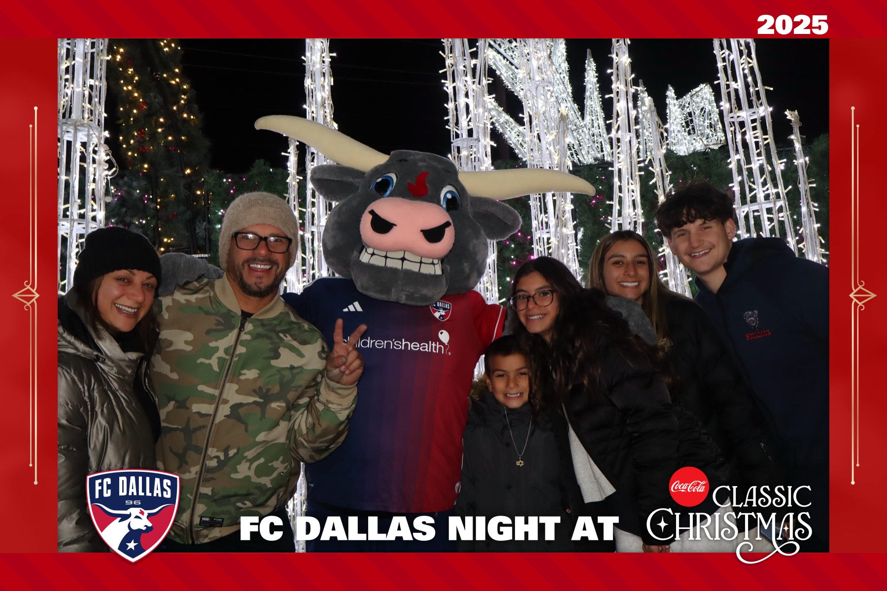 FC DALLAS NIGHT AT CLASSIC CHRISTMAS | View more photos from the event at gallery.rckapturedmemories.com/u/RCKapturedMemories/FC-DALLAS-NIGHT-AT-CLASSIC-CHRISTMAS