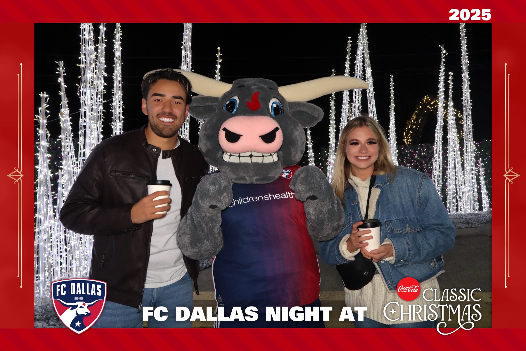 FC DALLAS NIGHT AT CLASSIC CHRISTMAS | View more photos from the event at gallery.rckapturedmemories.com/u/RCKapturedMemories/FC-DALLAS-NIGHT-AT-CLASSIC-CHRISTMAS