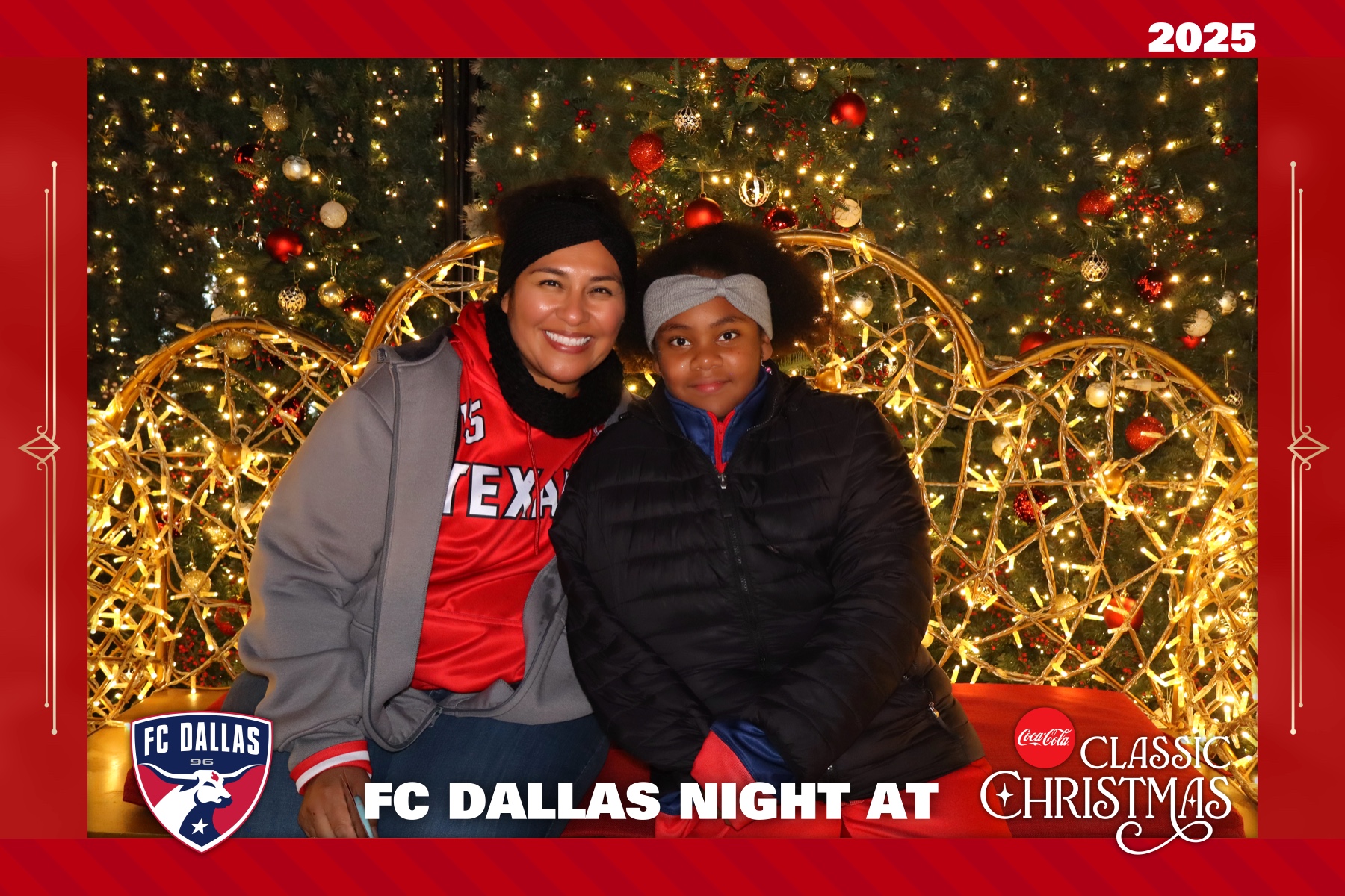 FC DALLAS NIGHT AT CLASSIC CHRISTMAS | View more photos from the event at gallery.rckapturedmemories.com/u/RCKapturedMemories/FC-DALLAS-NIGHT-AT-CLASSIC-CHRISTMAS