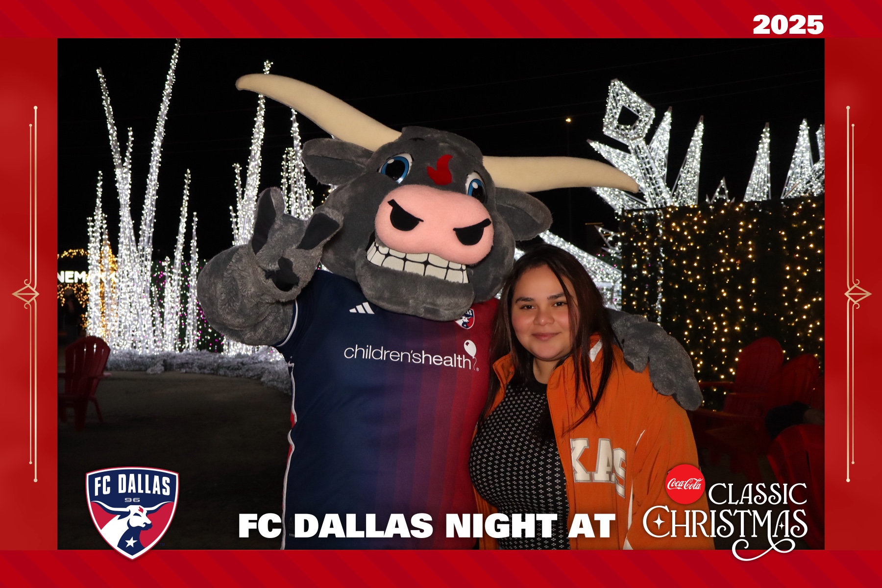 FC DALLAS NIGHT AT CLASSIC CHRISTMAS | View more photos from the event at gallery.rckapturedmemories.com/u/RCKapturedMemories/FC-DALLAS-NIGHT-AT-CLASSIC-CHRISTMAS
