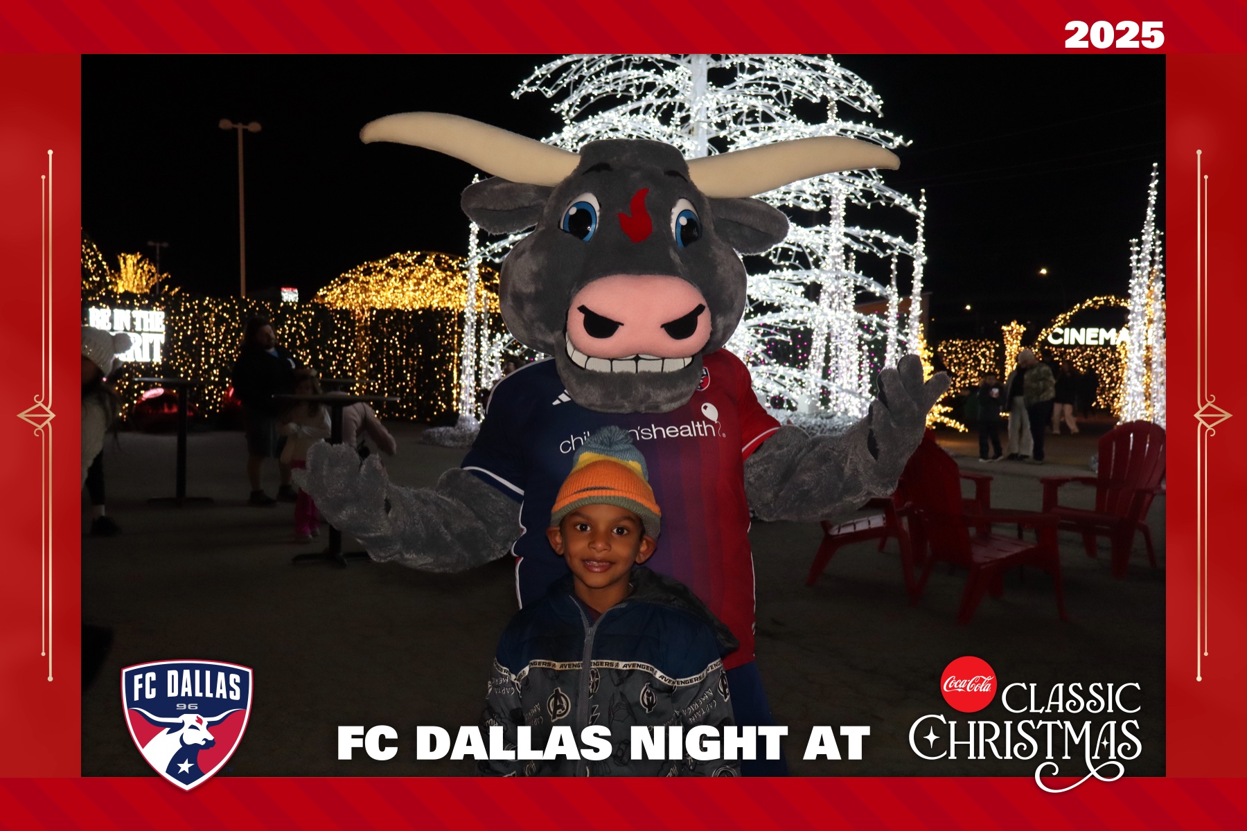 FC DALLAS NIGHT AT CLASSIC CHRISTMAS | View more photos from the event at gallery.rckapturedmemories.com/u/RCKapturedMemories/FC-DALLAS-NIGHT-AT-CLASSIC-CHRISTMAS