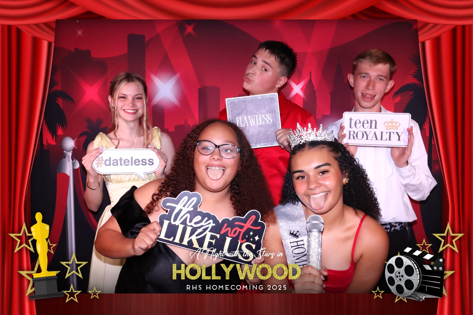 Rains Hollywood Homecoming | View more photos from the event at gallery.rckapturedmemories.com/u/RCKapturedMemories/Rains-Hollywood-Homecoming
