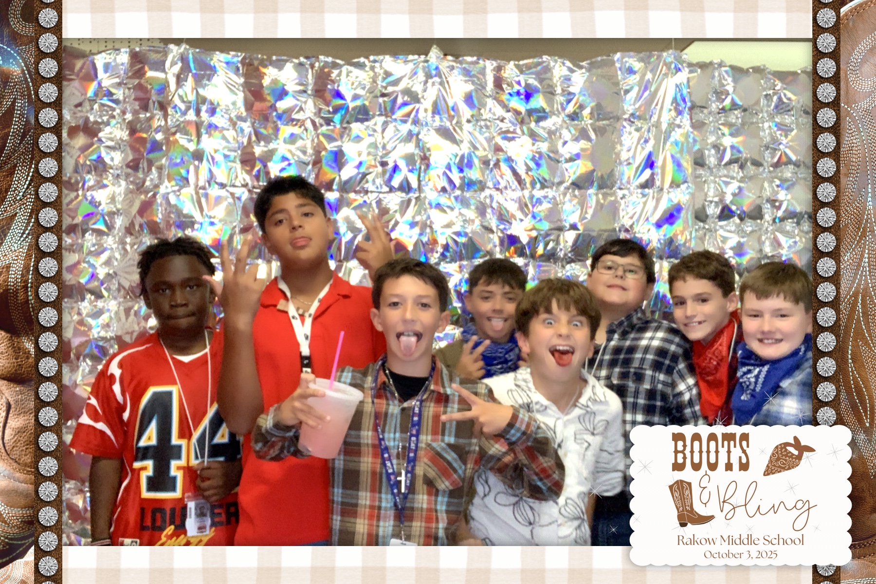 Rakow MS Dance - Boots & Bling | View more photos from the event at gallery.rckapturedmemories.com/u/RCKapturedMemories/Rakow-MS-Dance-Boots-Bling