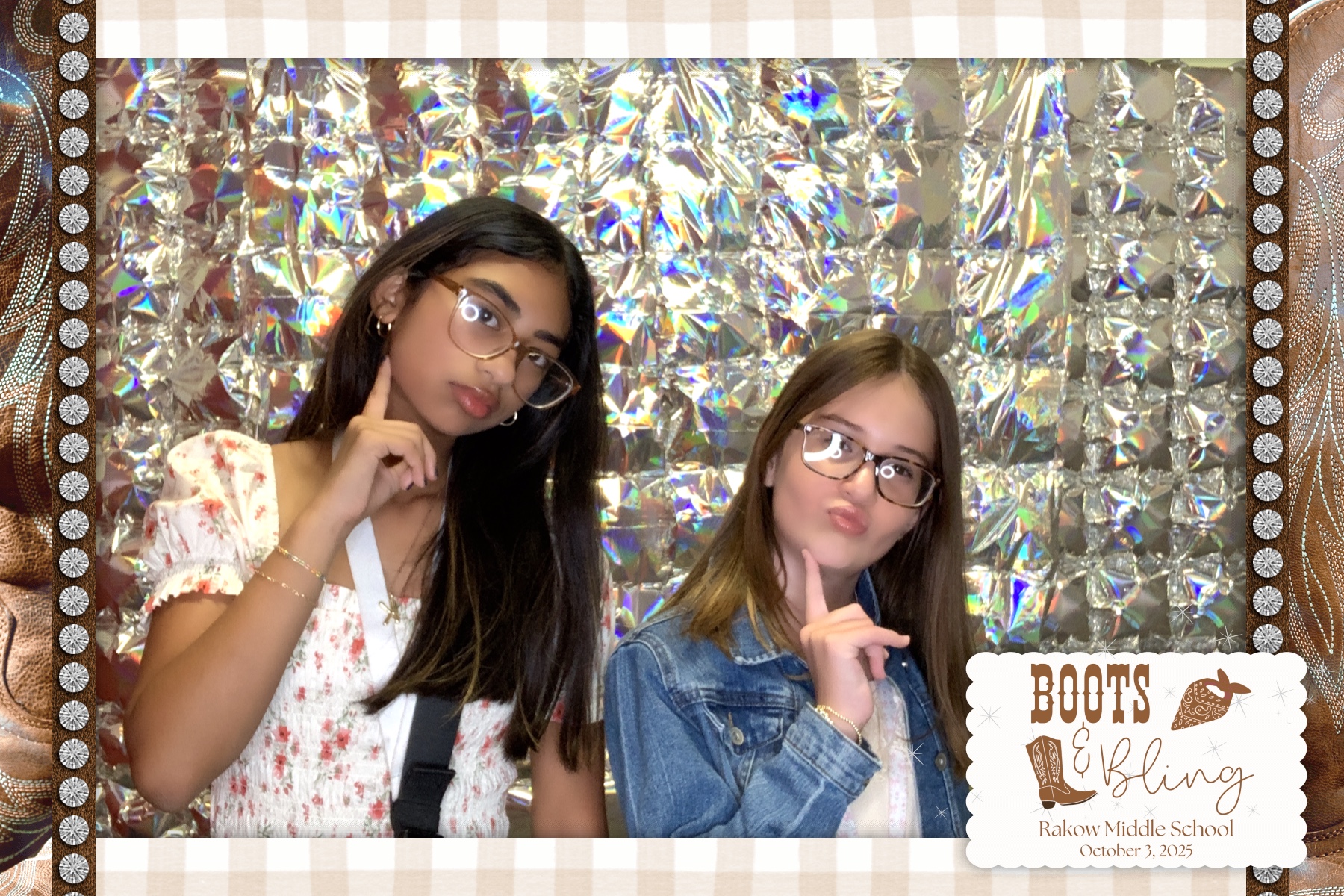 Rakow MS Dance - Boots & Bling | View more photos from the event at gallery.rckapturedmemories.com/u/RCKapturedMemories/Rakow-MS-Dance-Boots-Bling