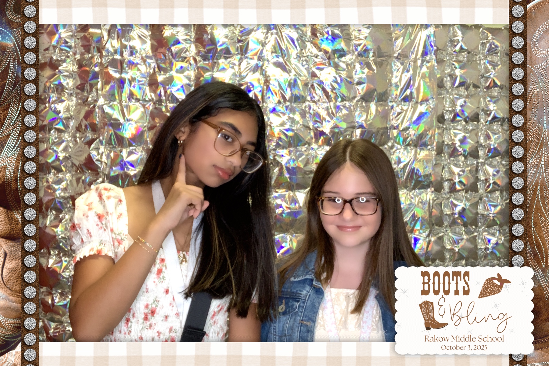 Rakow MS Dance - Boots & Bling | View more photos from the event at gallery.rckapturedmemories.com/u/RCKapturedMemories/Rakow-MS-Dance-Boots-Bling