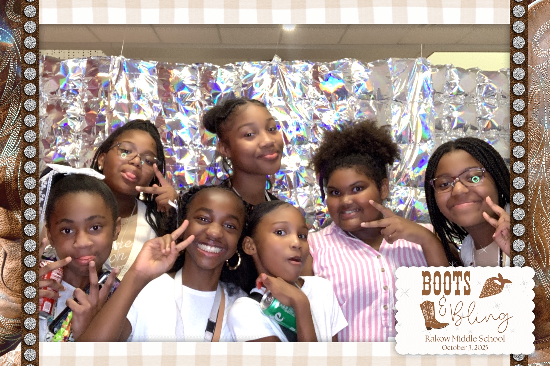 Rakow MS Dance - Boots & Bling | View more photos from the event at gallery.rckapturedmemories.com/u/RCKapturedMemories/Rakow-MS-Dance-Boots-Bling