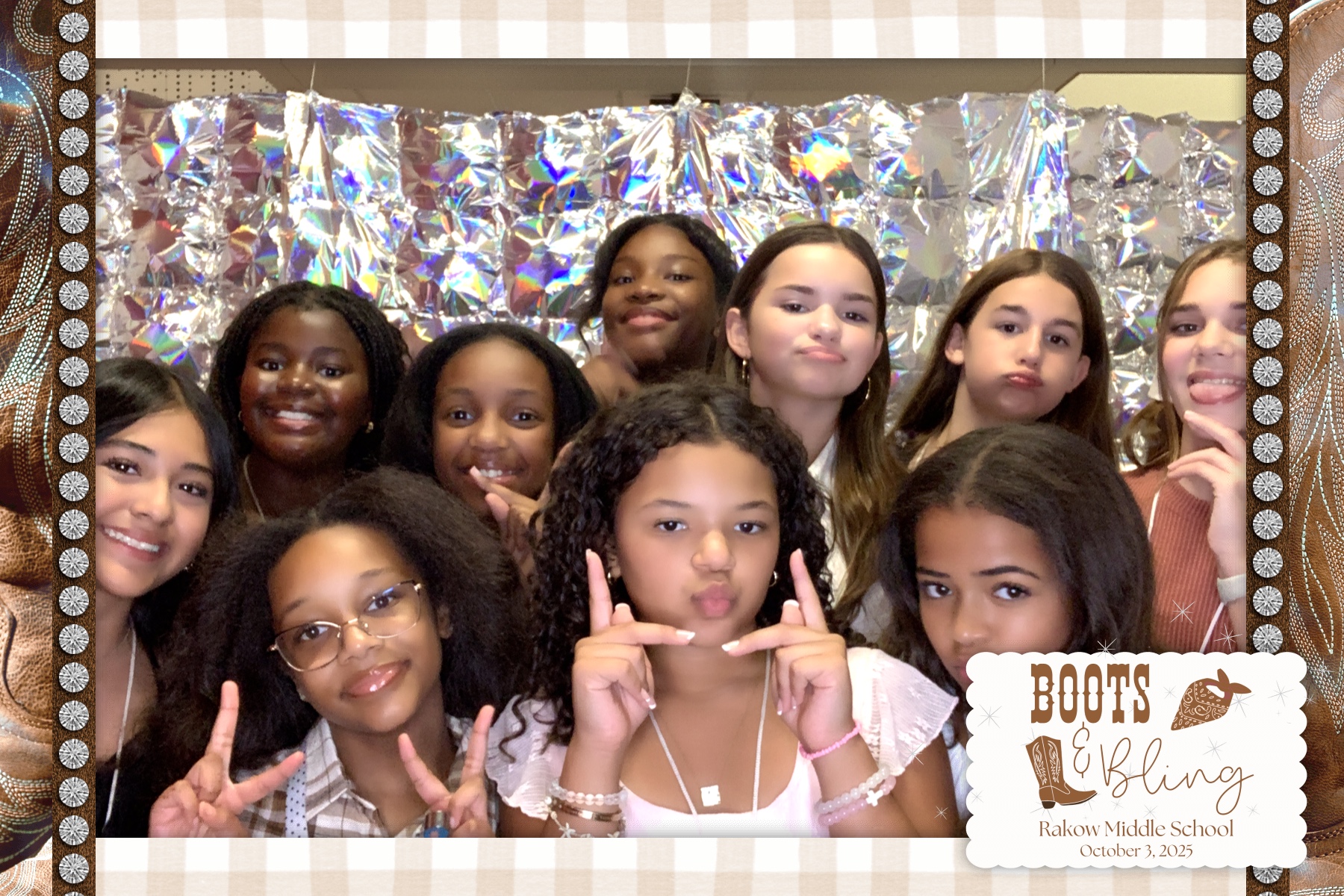 Rakow MS Dance - Boots & Bling | View more photos from the event at gallery.rckapturedmemories.com/u/RCKapturedMemories/Rakow-MS-Dance-Boots-Bling