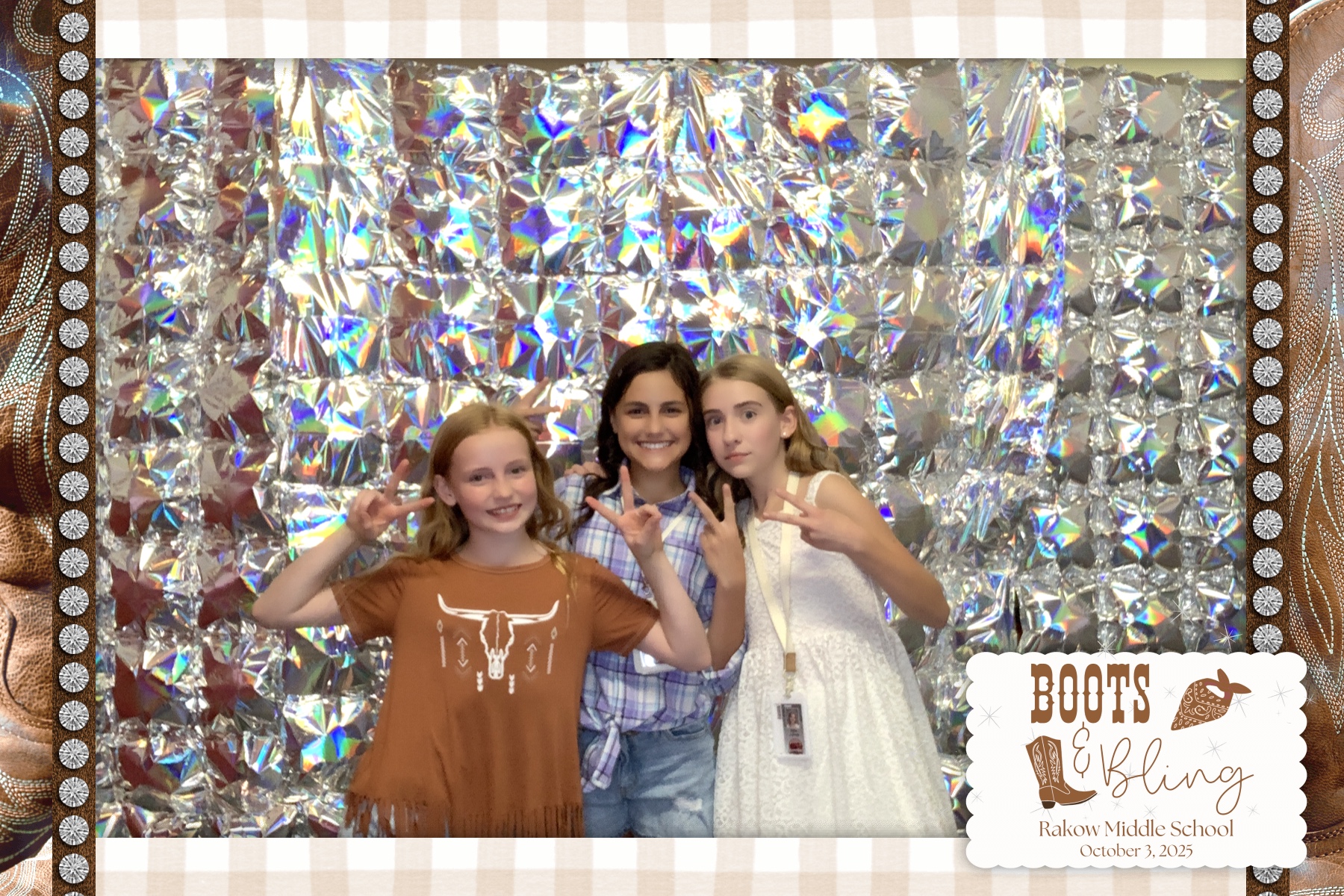 Rakow MS Dance - Boots & Bling | View more photos from the event at gallery.rckapturedmemories.com/u/RCKapturedMemories/Rakow-MS-Dance-Boots-Bling