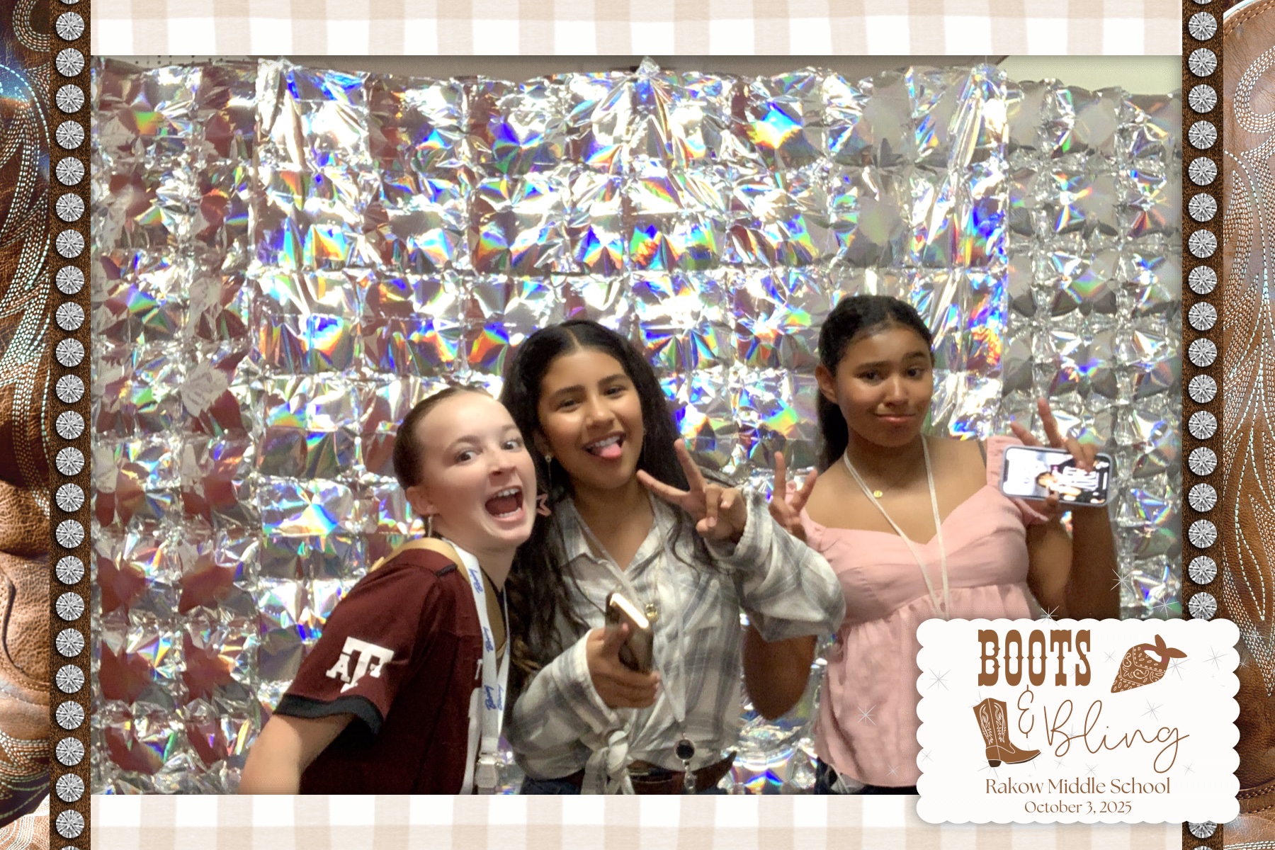 Rakow MS Dance - Boots & Bling | View more photos from the event at gallery.rckapturedmemories.com/u/RCKapturedMemories/Rakow-MS-Dance-Boots-Bling