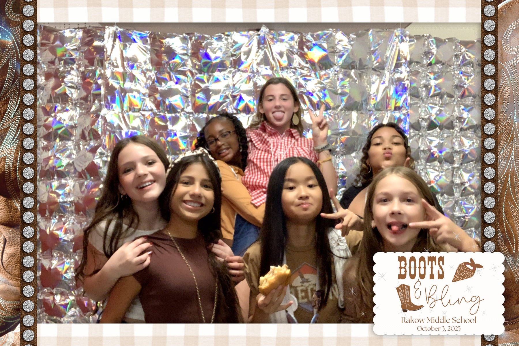 Rakow MS Dance - Boots & Bling | View more photos from the event at gallery.rckapturedmemories.com/u/RCKapturedMemories/Rakow-MS-Dance-Boots-Bling