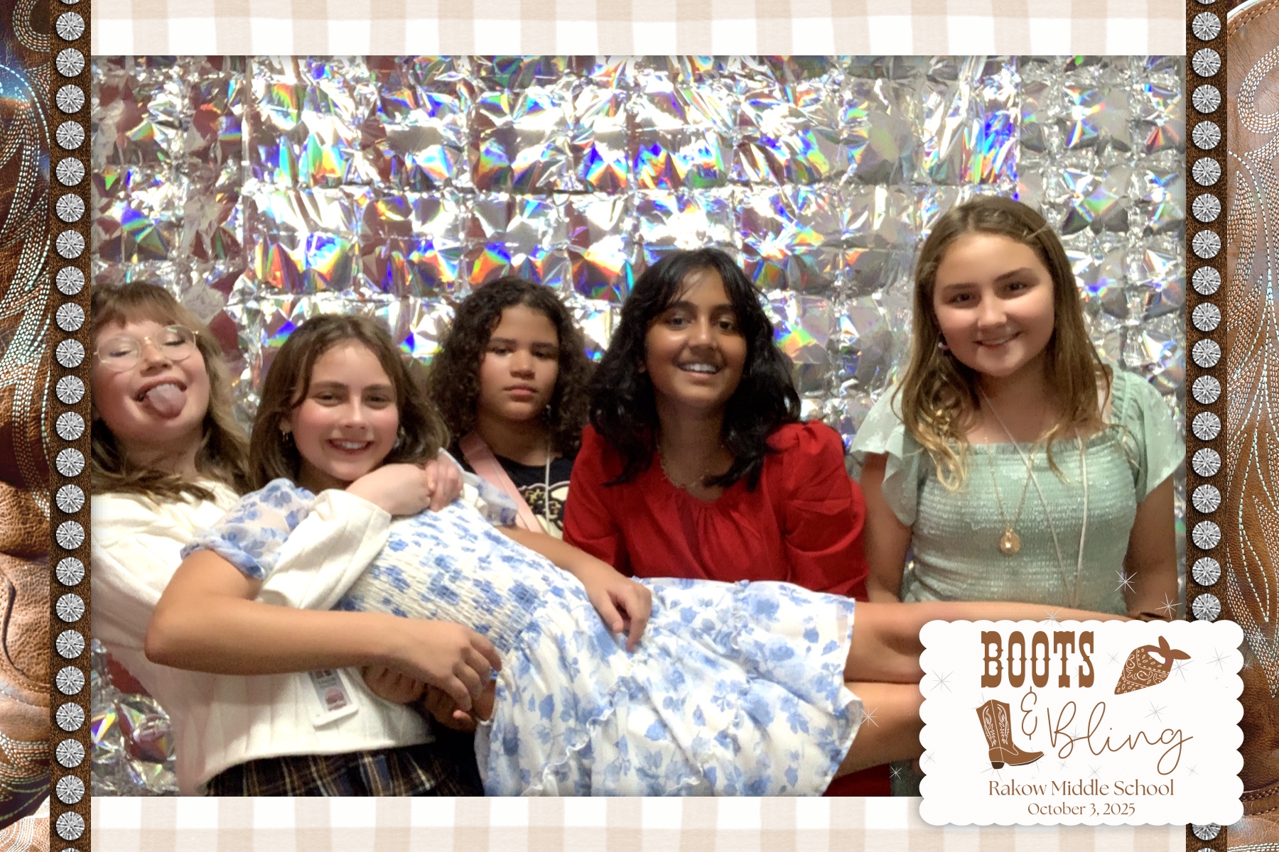 Rakow MS Dance - Boots & Bling | View more photos from the event at gallery.rckapturedmemories.com/u/RCKapturedMemories/Rakow-MS-Dance-Boots-Bling