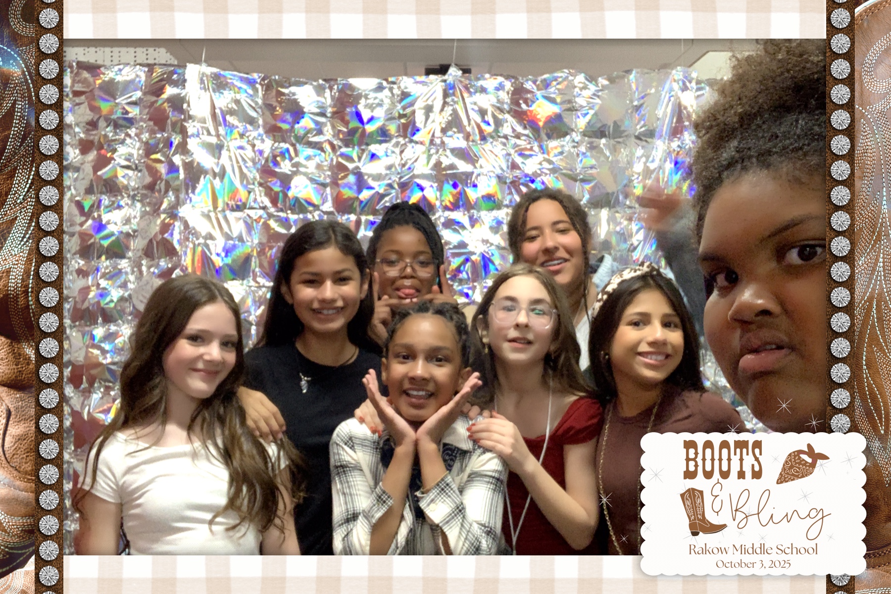 Rakow MS Dance - Boots & Bling | View more photos from the event at gallery.rckapturedmemories.com/u/RCKapturedMemories/Rakow-MS-Dance-Boots-Bling