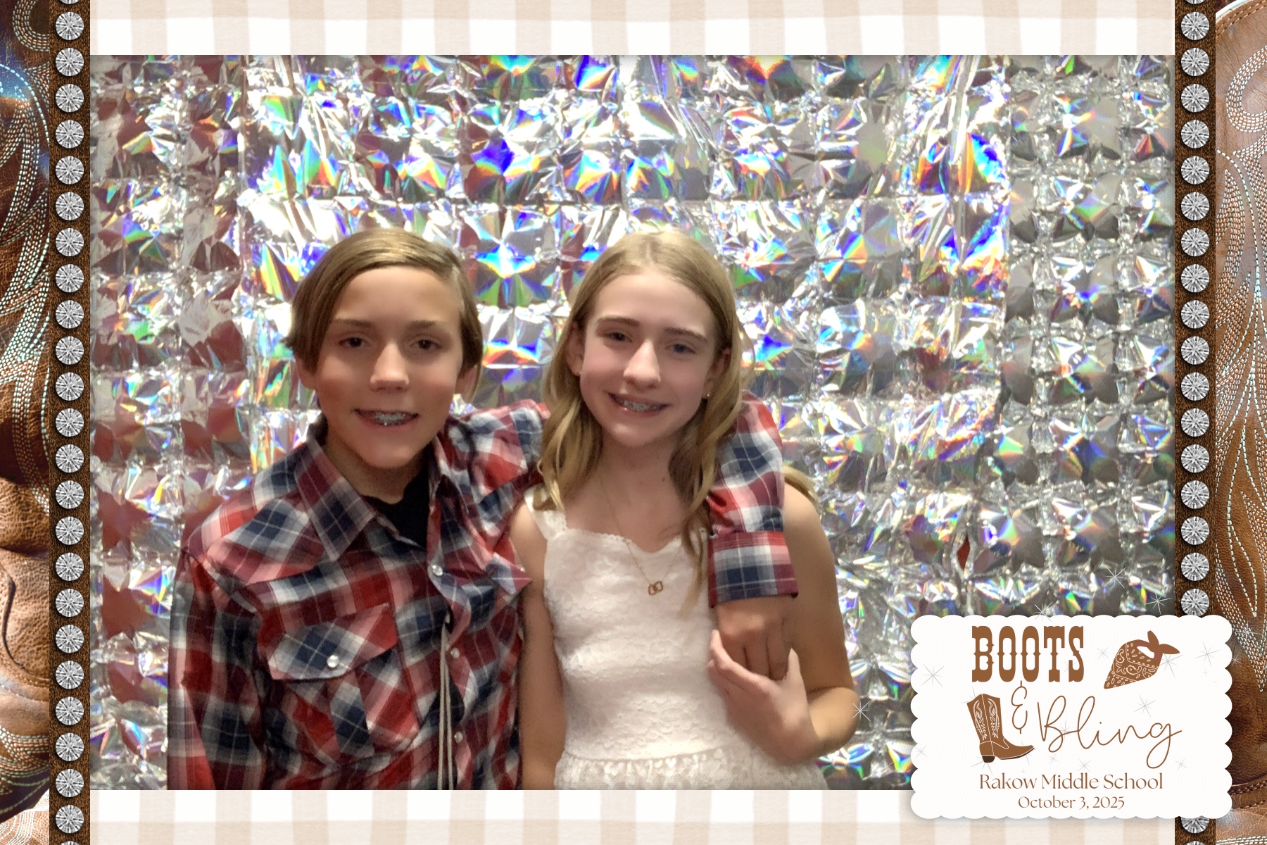 Rakow MS Dance - Boots & Bling | View more photos from the event at gallery.rckapturedmemories.com/u/RCKapturedMemories/Rakow-MS-Dance-Boots-Bling