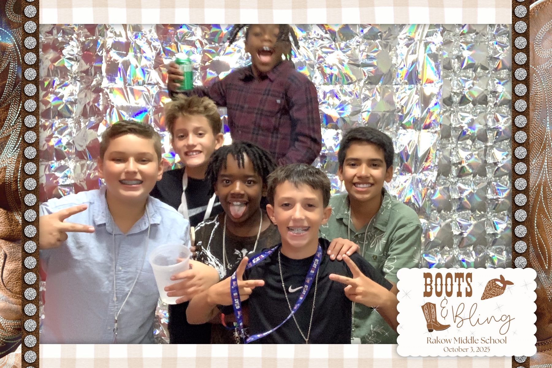 Rakow MS Dance - Boots & Bling | View more photos from the event at gallery.rckapturedmemories.com/u/RCKapturedMemories/Rakow-MS-Dance-Boots-Bling