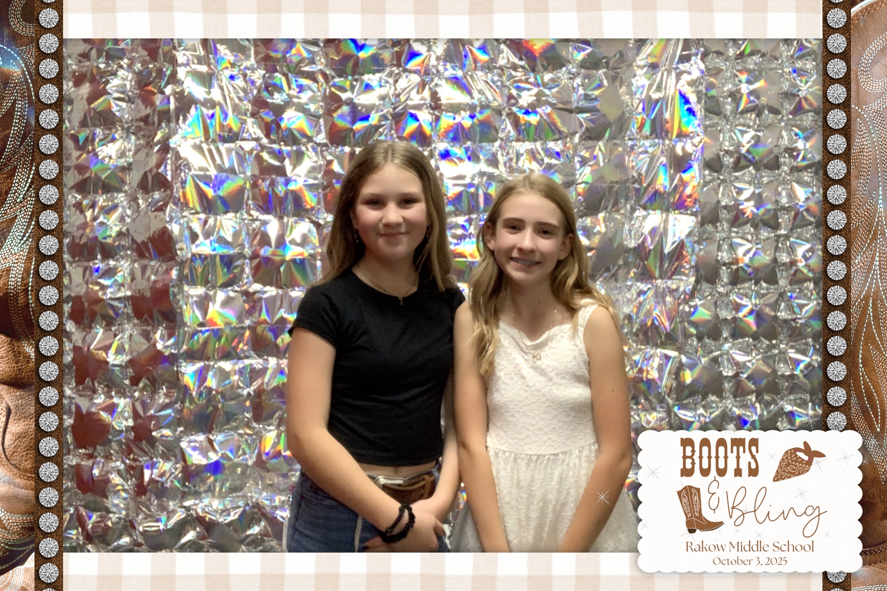 Rakow MS Dance - Boots & Bling | View more photos from the event at gallery.rckapturedmemories.com/u/RCKapturedMemories/Rakow-MS-Dance-Boots-Bling