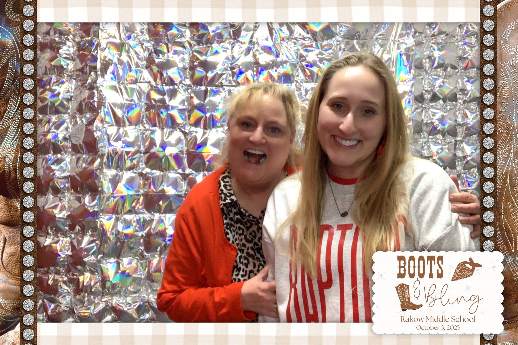 Rakow MS Dance - Boots & Bling | View more photos from the event at gallery.rckapturedmemories.com/u/RCKapturedMemories/Rakow-MS-Dance-Boots-Bling