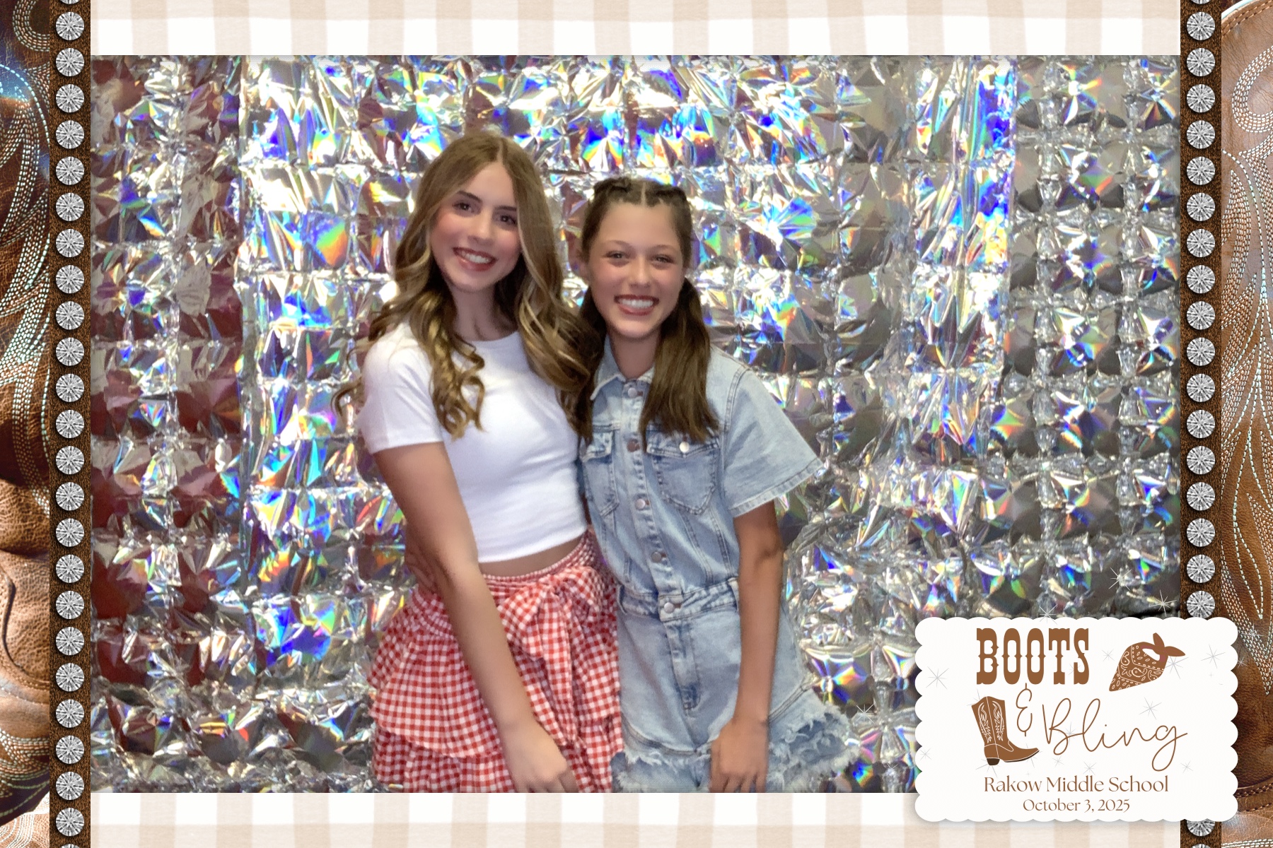 Rakow MS Dance - Boots & Bling | View more photos from the event at gallery.rckapturedmemories.com/u/RCKapturedMemories/Rakow-MS-Dance-Boots-Bling