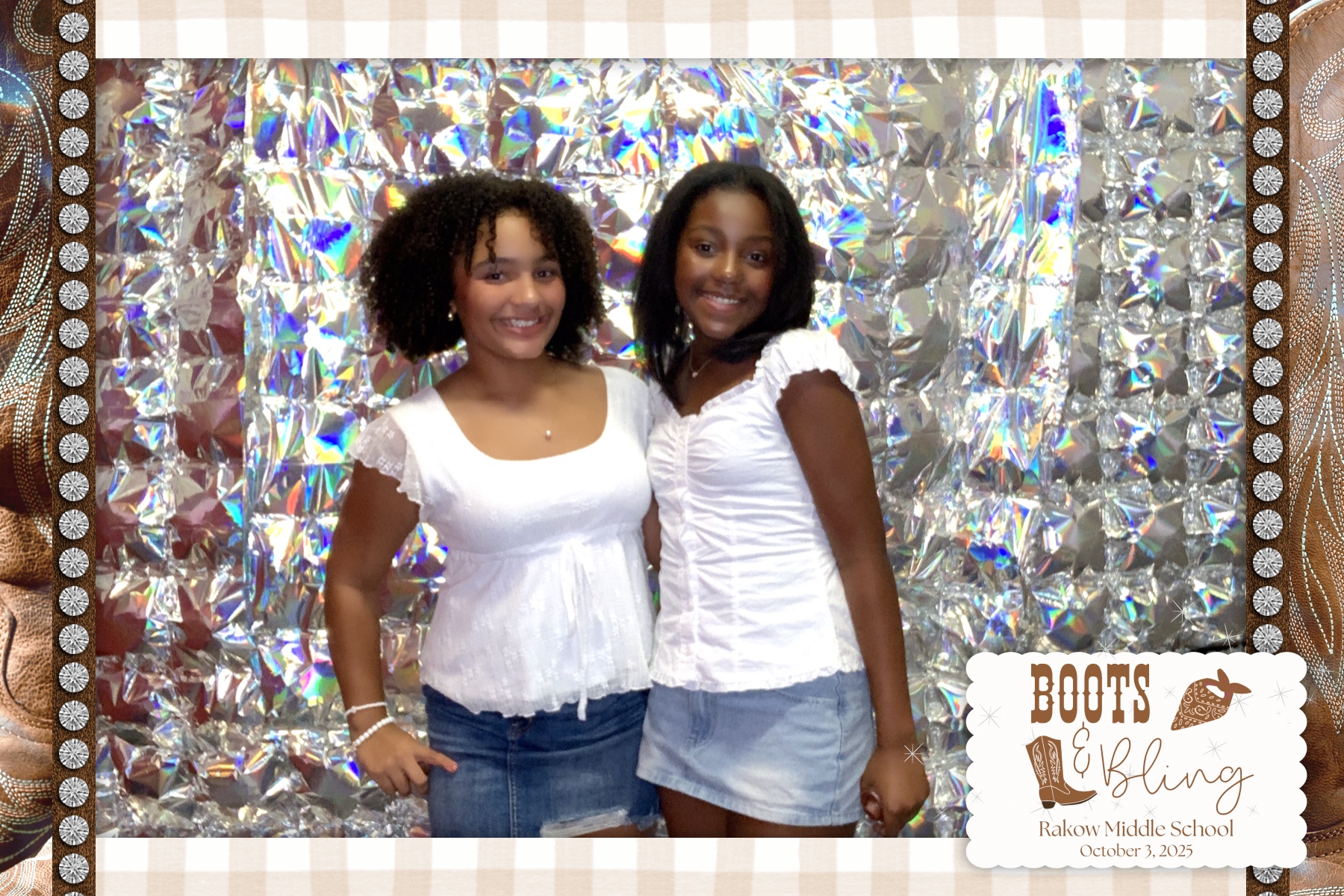 Rakow MS Dance - Boots & Bling | View more photos from the event at gallery.rckapturedmemories.com/u/RCKapturedMemories/Rakow-MS-Dance-Boots-Bling