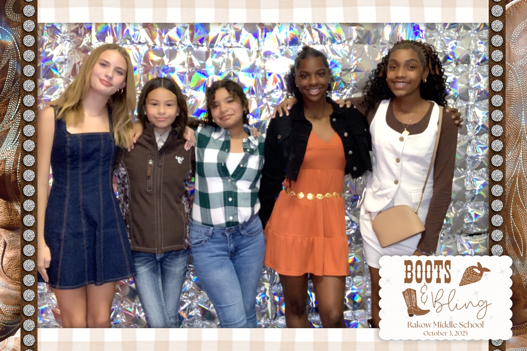 Rakow MS Dance - Boots & Bling | View more photos from the event at gallery.rckapturedmemories.com/u/RCKapturedMemories/Rakow-MS-Dance-Boots-Bling