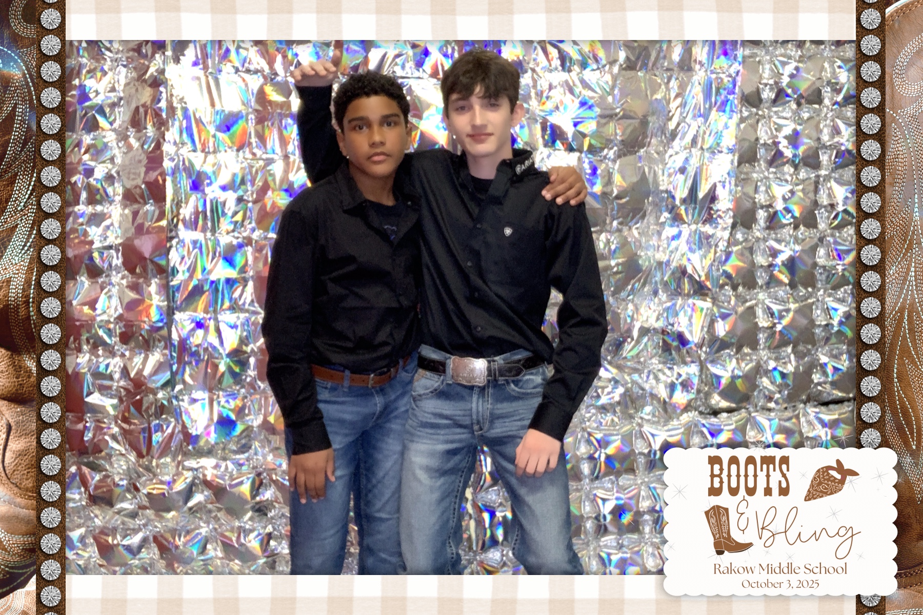 Rakow MS Dance - Boots & Bling | View more photos from the event at gallery.rckapturedmemories.com/u/RCKapturedMemories/Rakow-MS-Dance-Boots-Bling