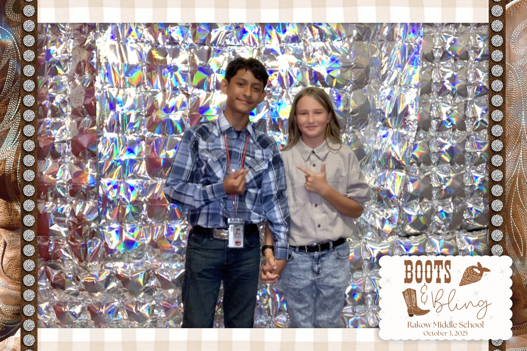 Rakow MS Dance - Boots & Bling | View more photos from the event at gallery.rckapturedmemories.com/u/RCKapturedMemories/Rakow-MS-Dance-Boots-Bling