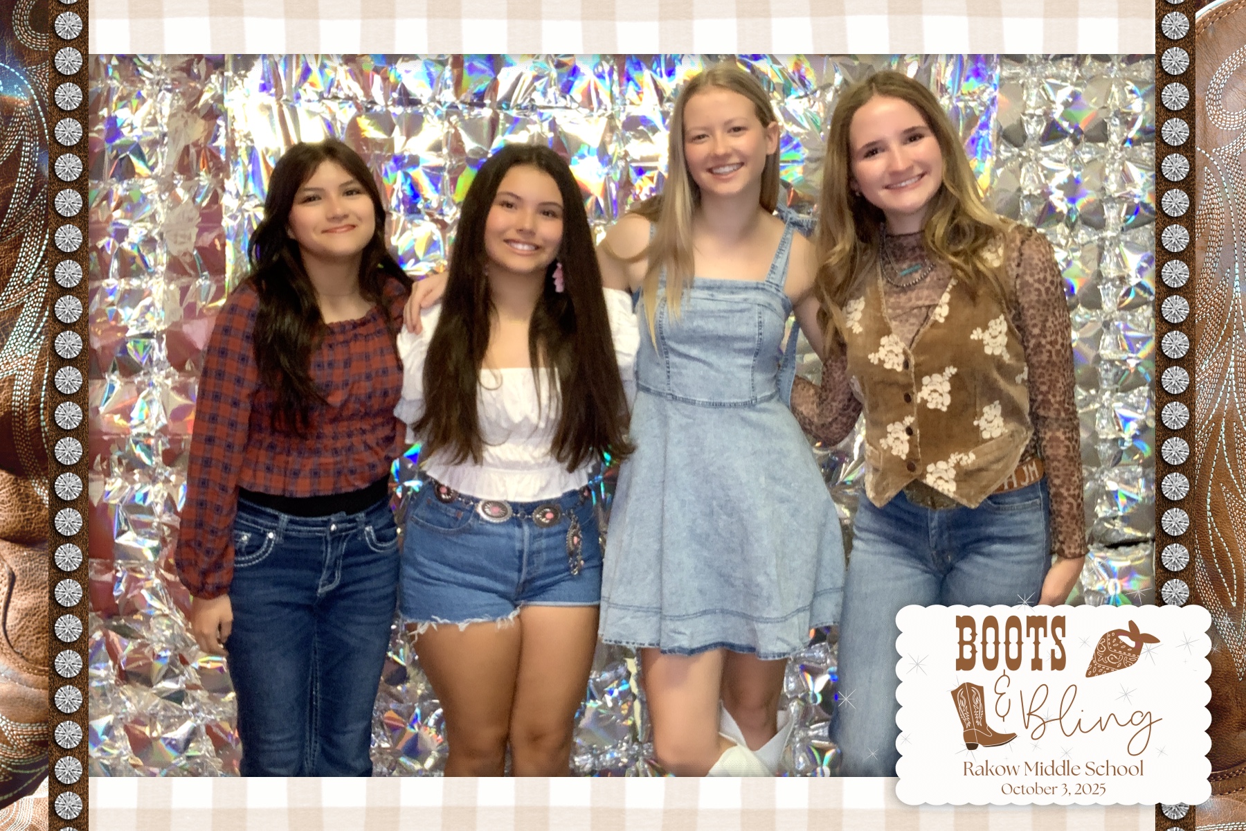 Rakow MS Dance - Boots & Bling | View more photos from the event at gallery.rckapturedmemories.com/u/RCKapturedMemories/Rakow-MS-Dance-Boots-Bling