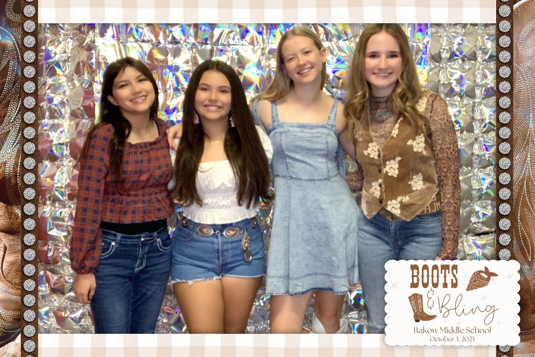 Rakow MS Dance - Boots & Bling | View more photos from the event at gallery.rckapturedmemories.com/u/RCKapturedMemories/Rakow-MS-Dance-Boots-Bling