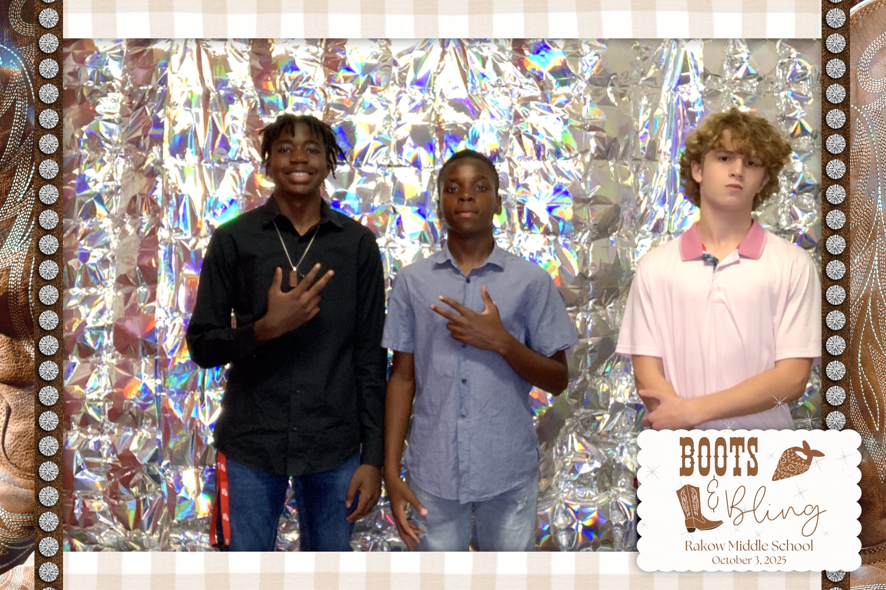 Rakow MS Dance - Boots & Bling | View more photos from the event at gallery.rckapturedmemories.com/u/RCKapturedMemories/Rakow-MS-Dance-Boots-Bling