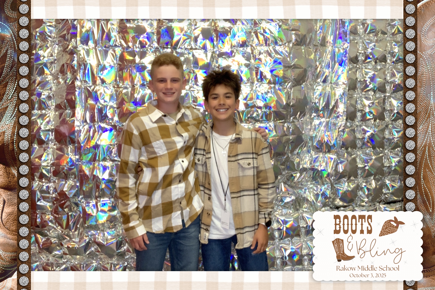 Rakow MS Dance - Boots & Bling | View more photos from the event at gallery.rckapturedmemories.com/u/RCKapturedMemories/Rakow-MS-Dance-Boots-Bling