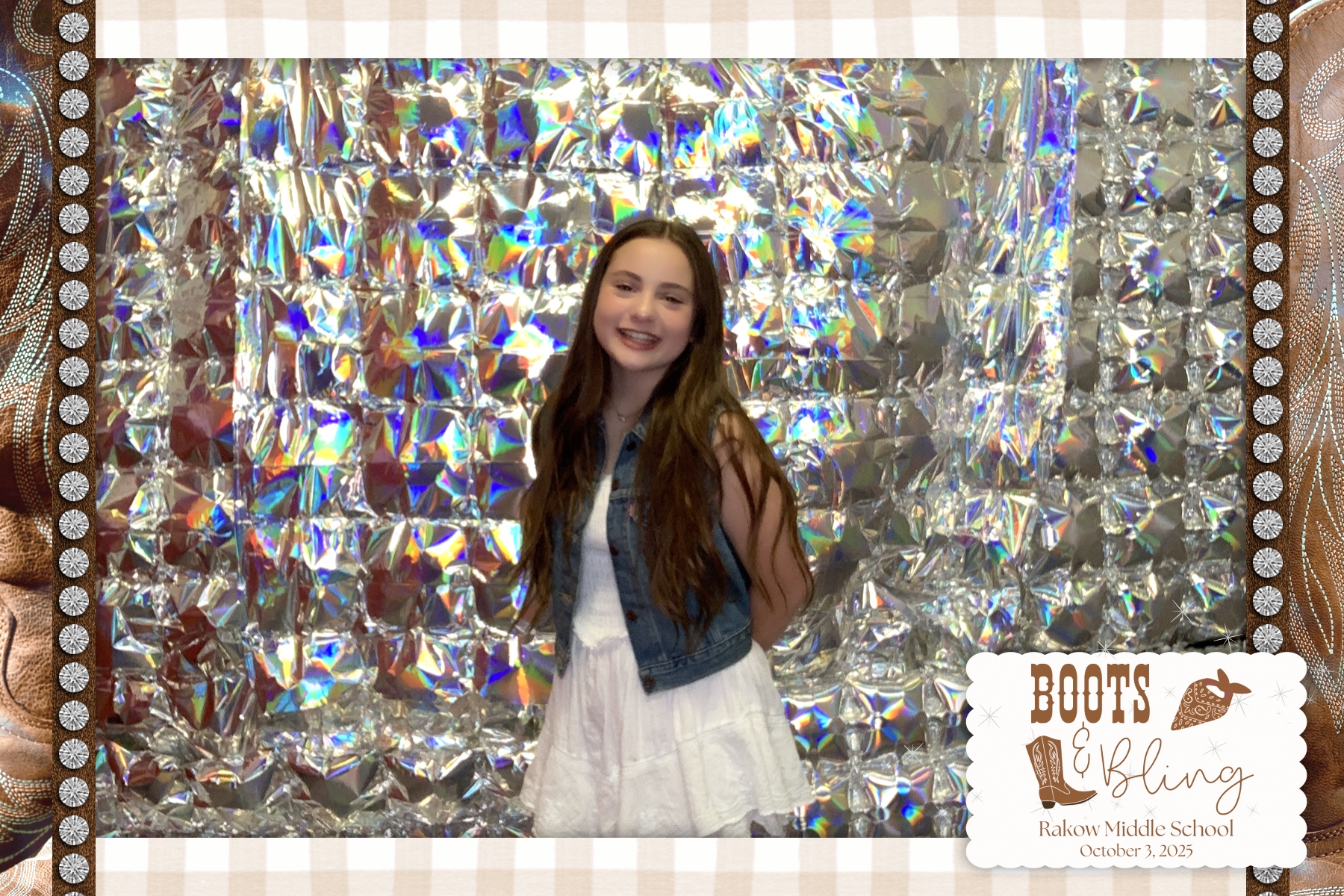 Rakow MS Dance - Boots & Bling | View more photos from the event at gallery.rckapturedmemories.com/u/RCKapturedMemories/Rakow-MS-Dance-Boots-Bling