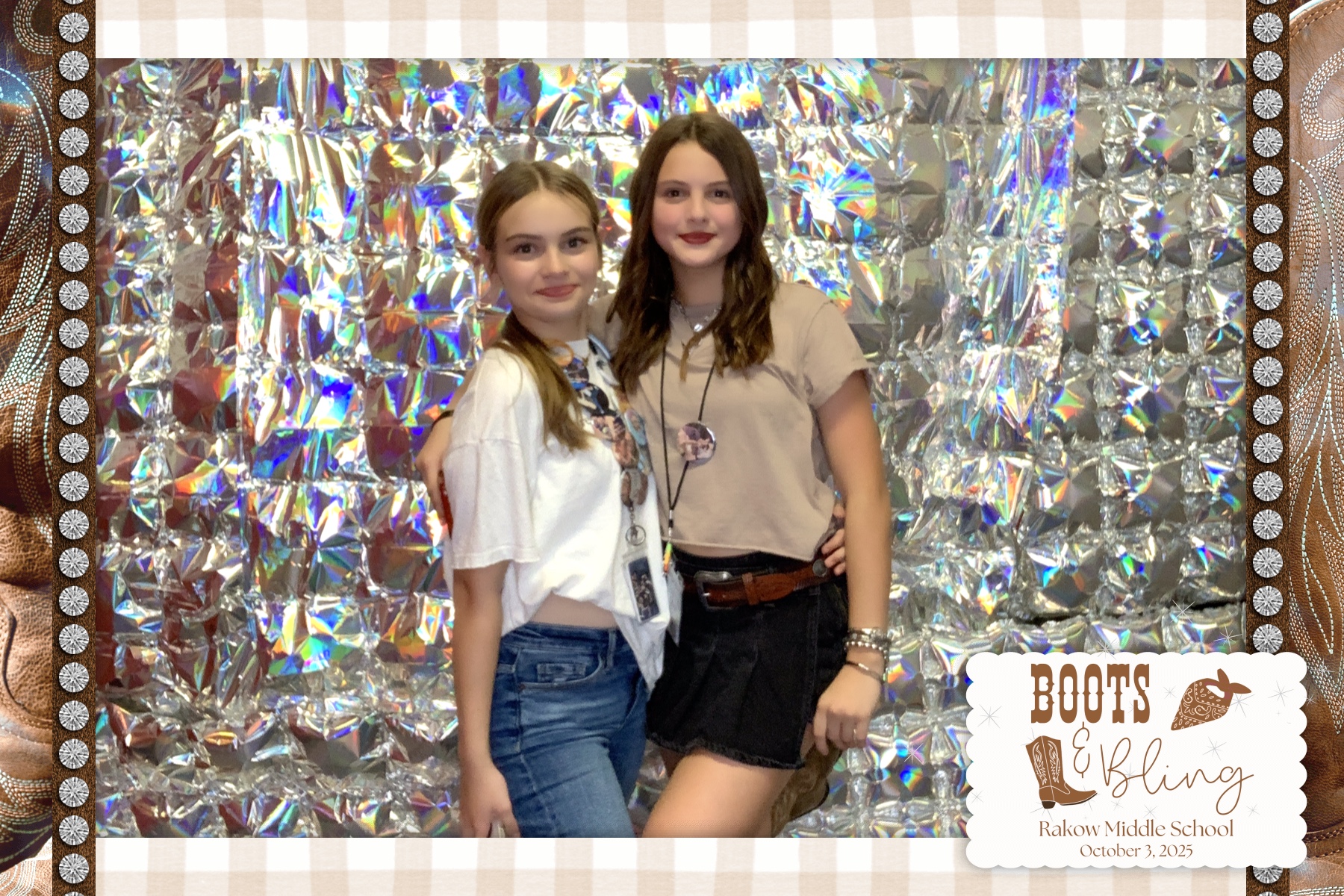 Rakow MS Dance - Boots & Bling | View more photos from the event at gallery.rckapturedmemories.com/u/RCKapturedMemories/Rakow-MS-Dance-Boots-Bling