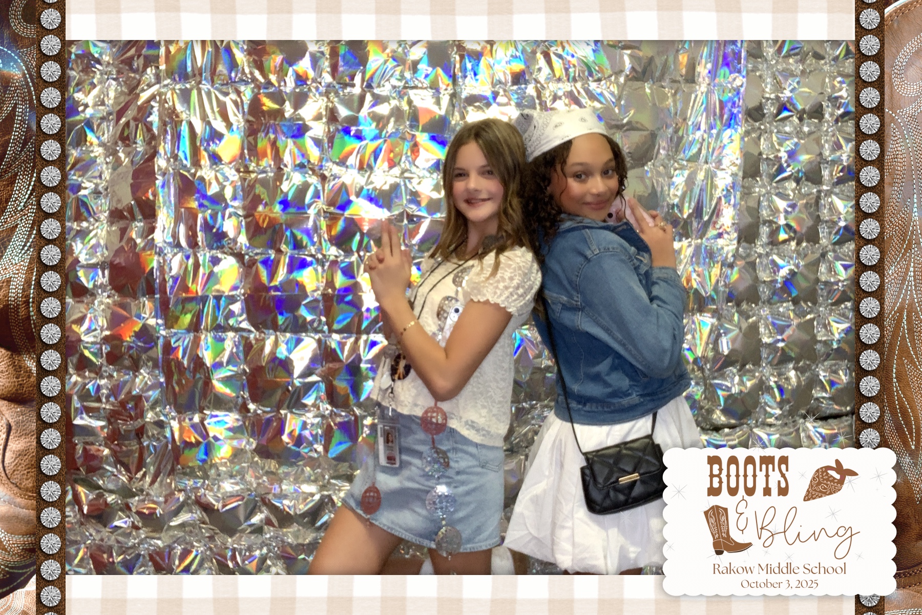 Rakow MS Dance - Boots & Bling | View more photos from the event at gallery.rckapturedmemories.com/u/RCKapturedMemories/Rakow-MS-Dance-Boots-Bling