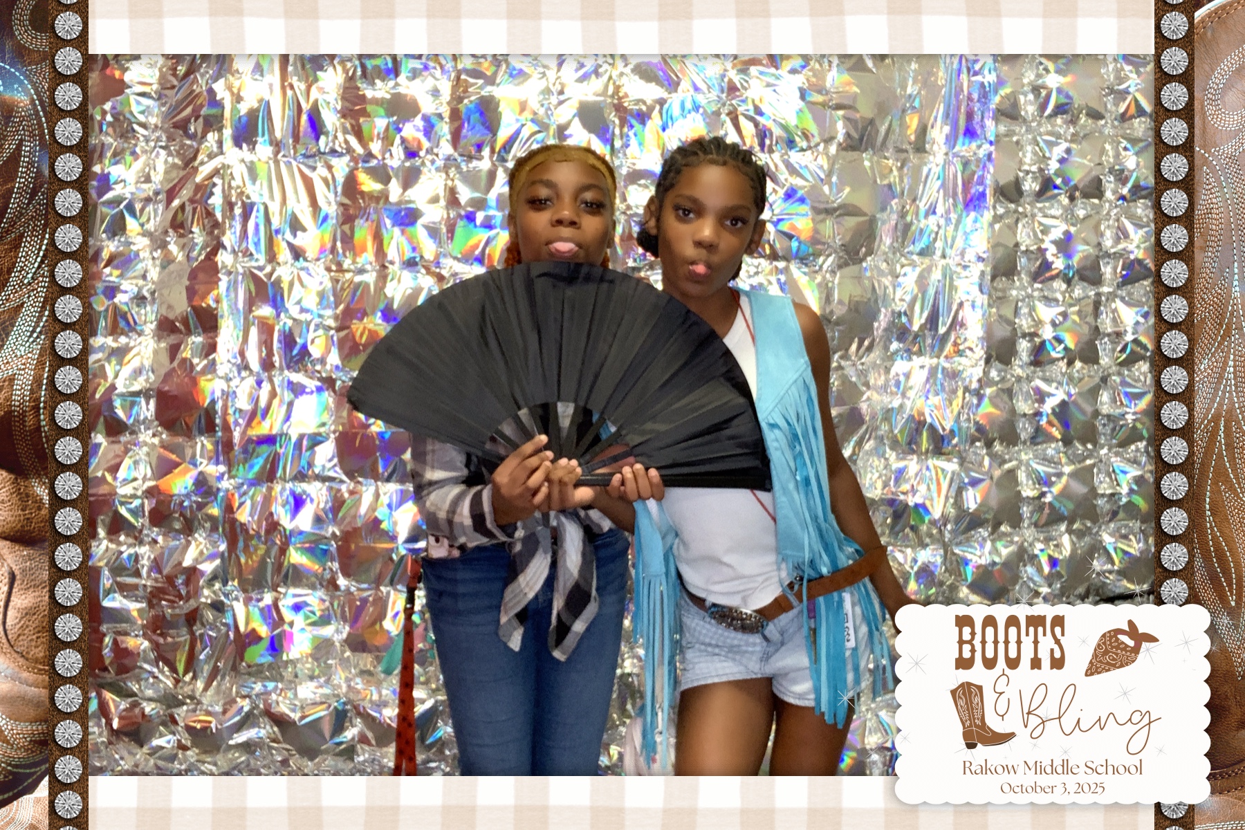 Rakow MS Dance - Boots & Bling | View more photos from the event at gallery.rckapturedmemories.com/u/RCKapturedMemories/Rakow-MS-Dance-Boots-Bling