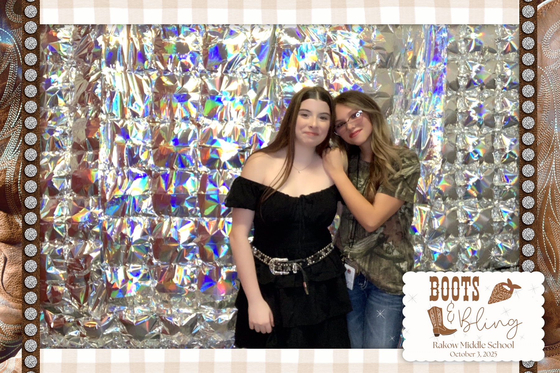 Rakow MS Dance - Boots & Bling | View more photos from the event at gallery.rckapturedmemories.com/u/RCKapturedMemories/Rakow-MS-Dance-Boots-Bling