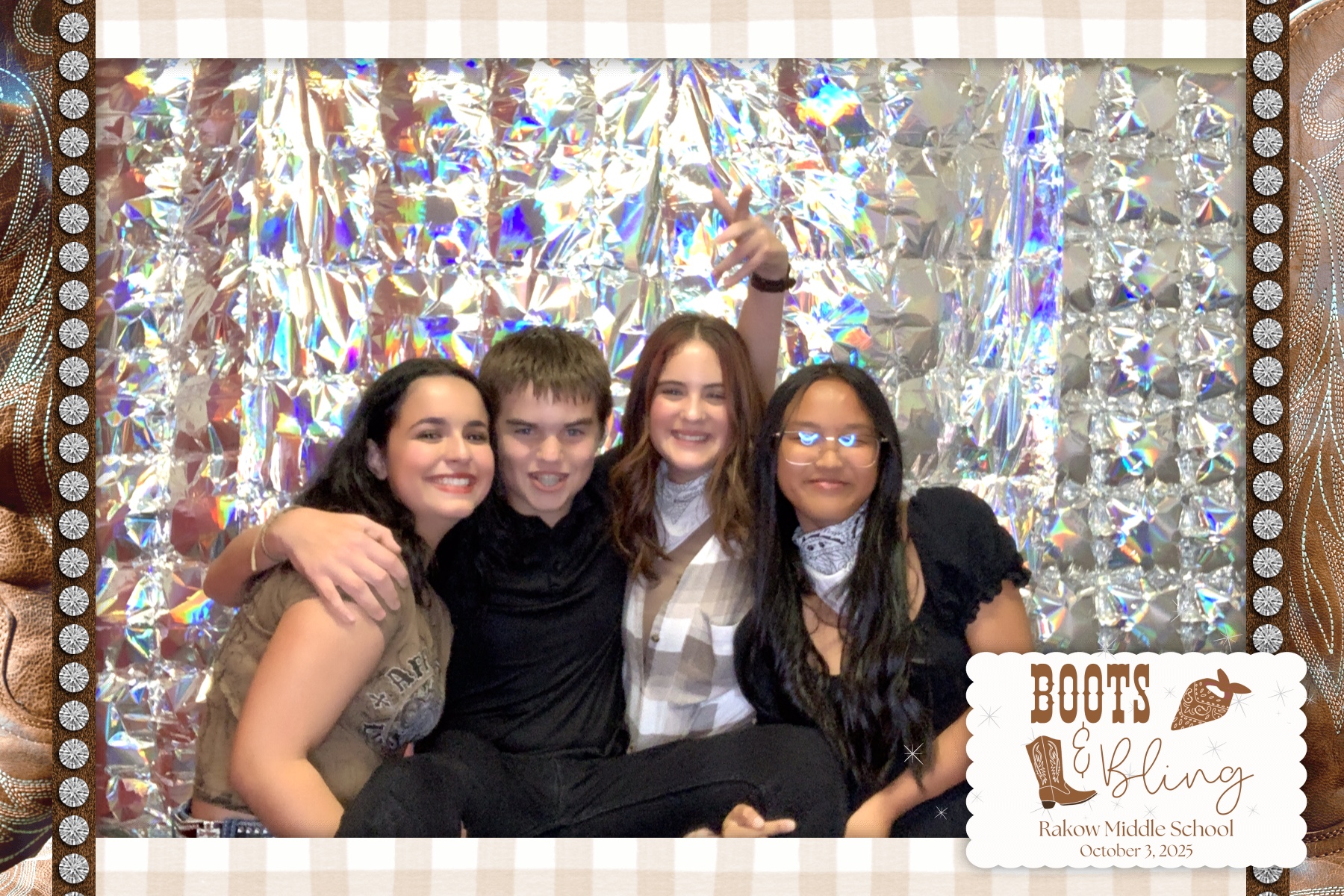 Rakow MS Dance - Boots & Bling | View more photos from the event at gallery.rckapturedmemories.com/u/RCKapturedMemories/Rakow-MS-Dance-Boots-Bling